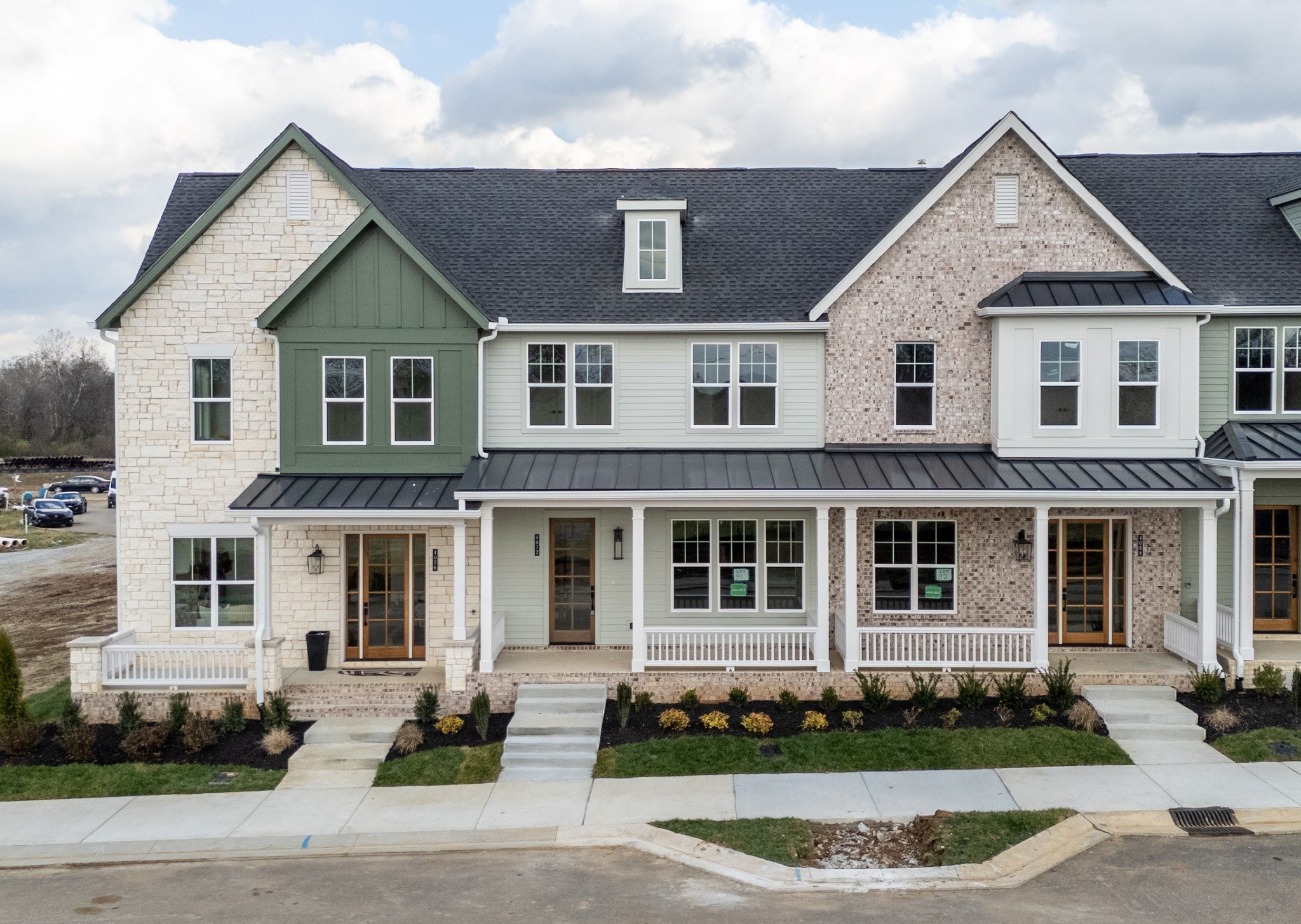 Photo of Listing #2899503