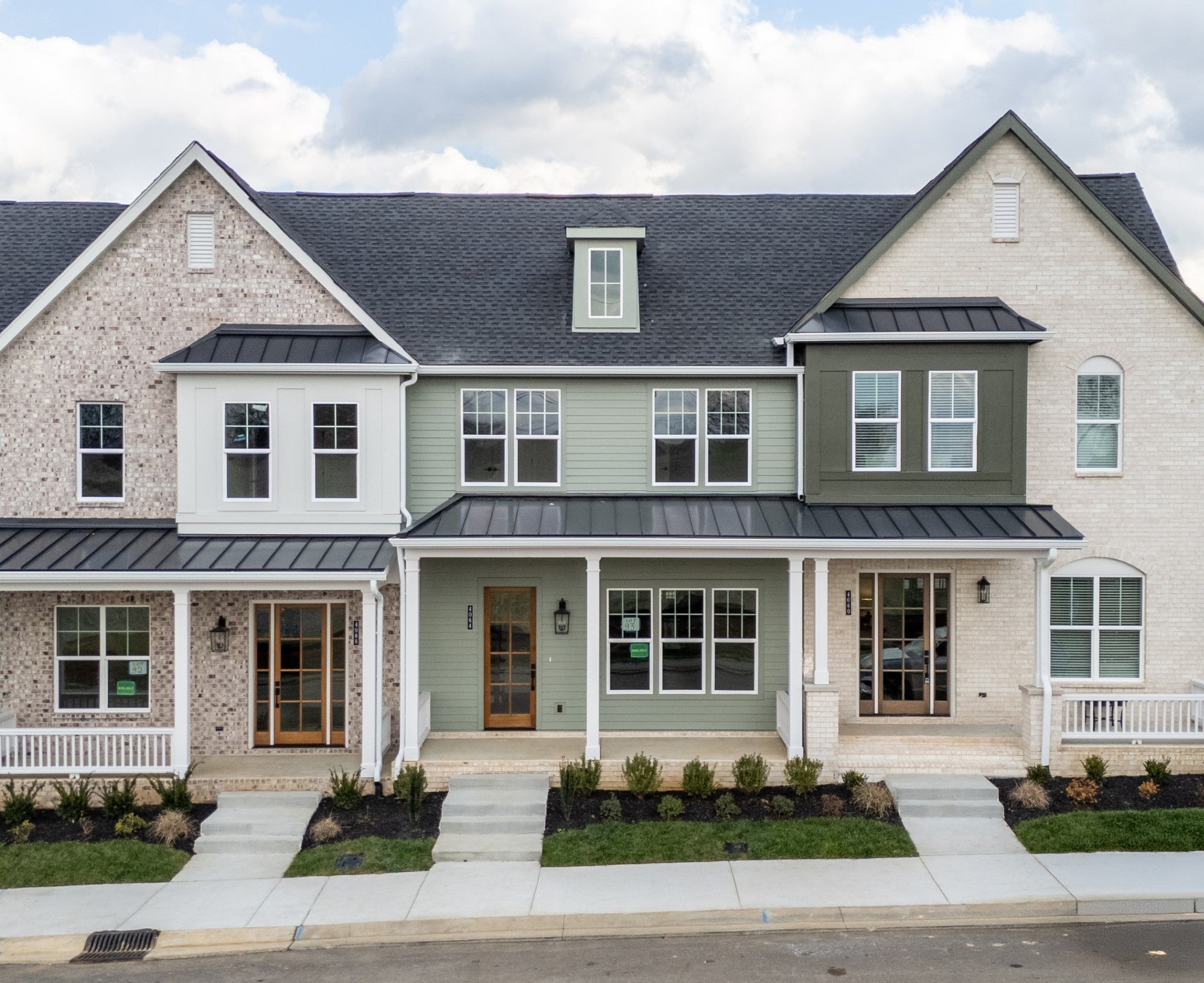 Photo of Listing #2899504