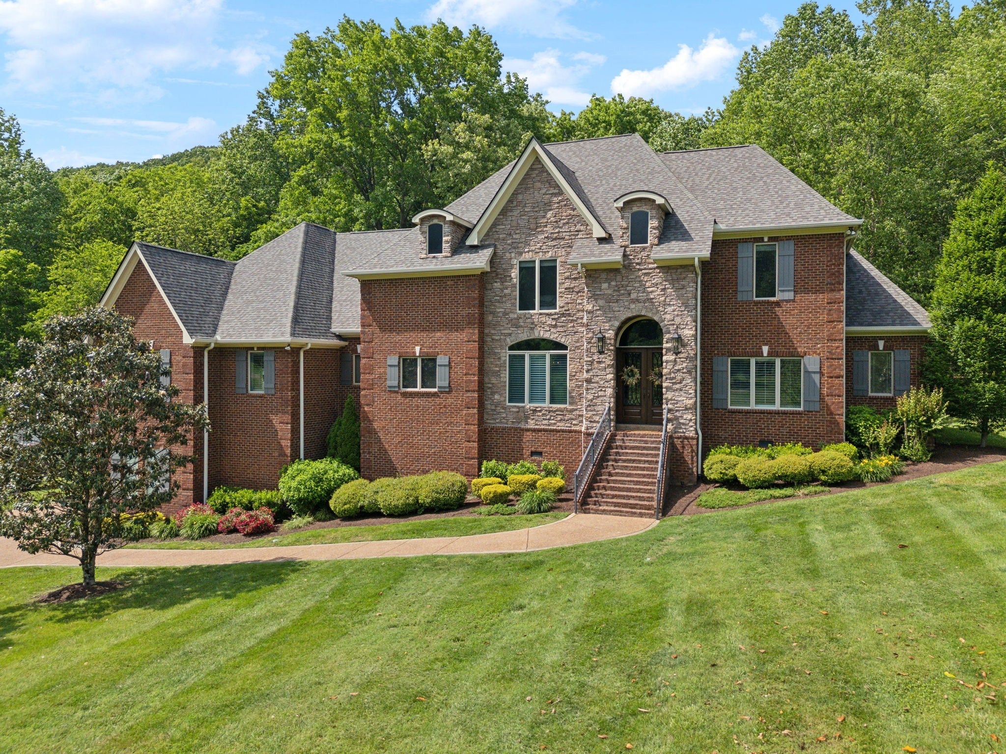 Photo of Listing #2899579