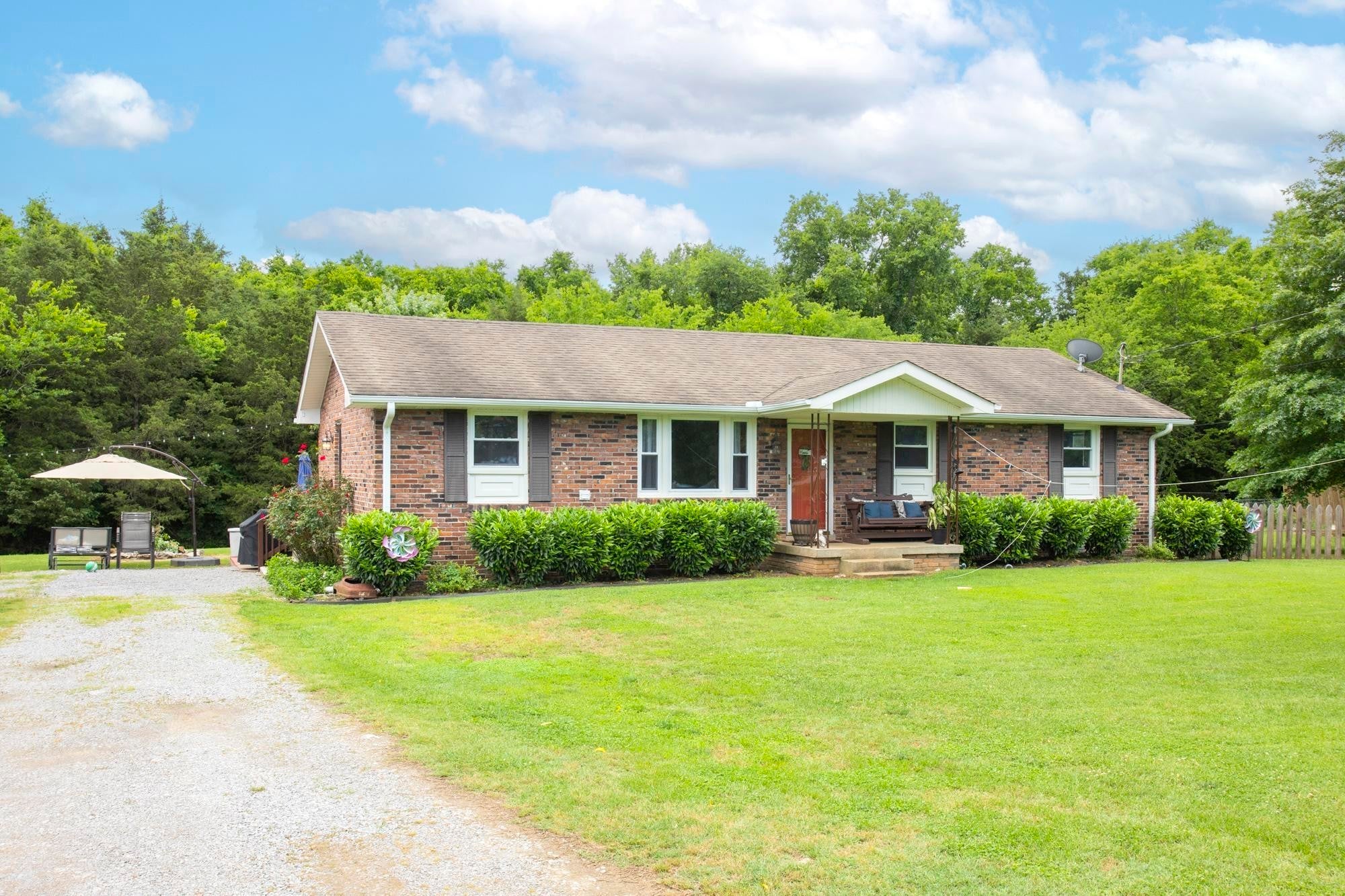 Photo of Listing #2899681