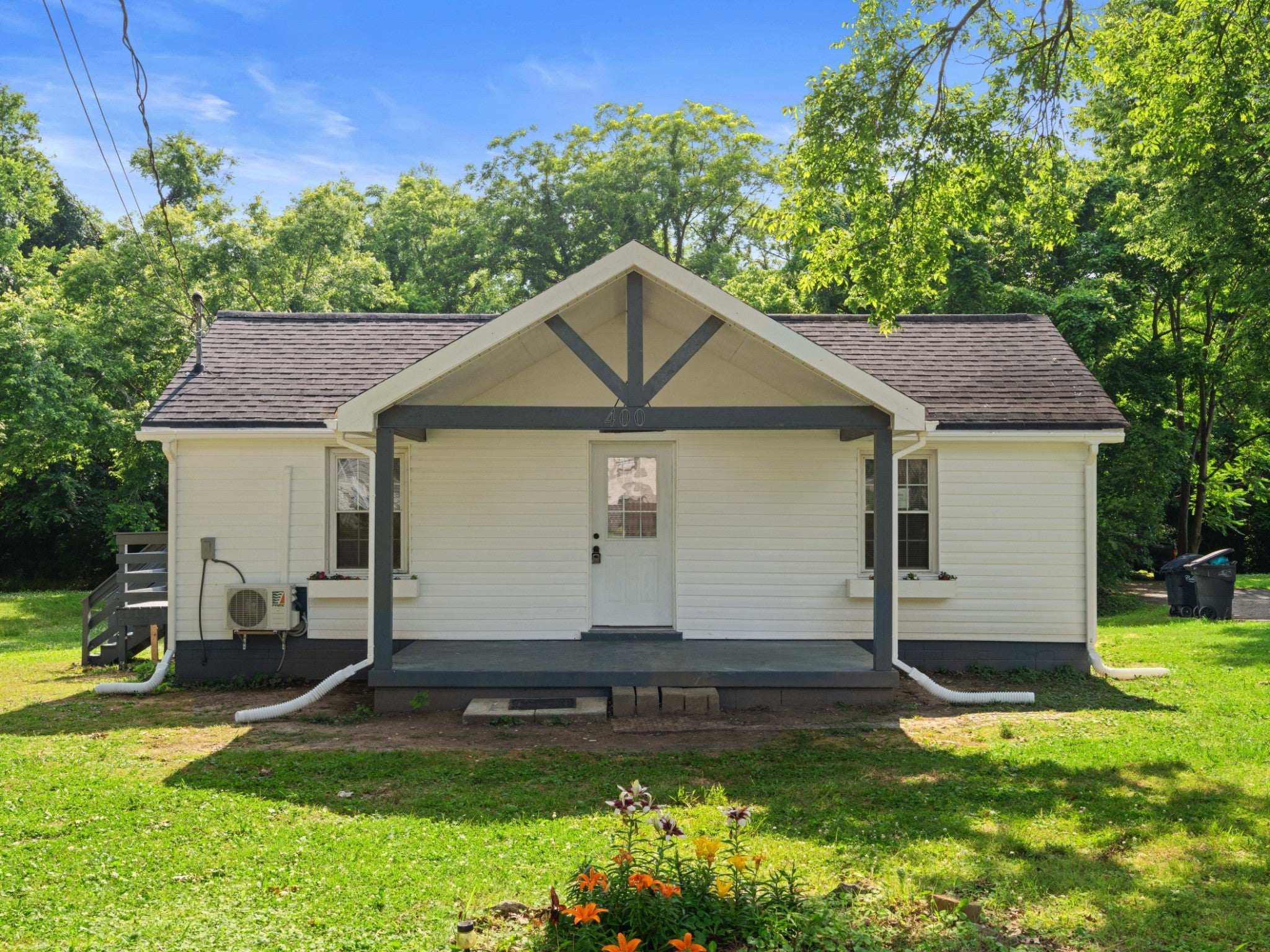 Photo of Listing #2900177