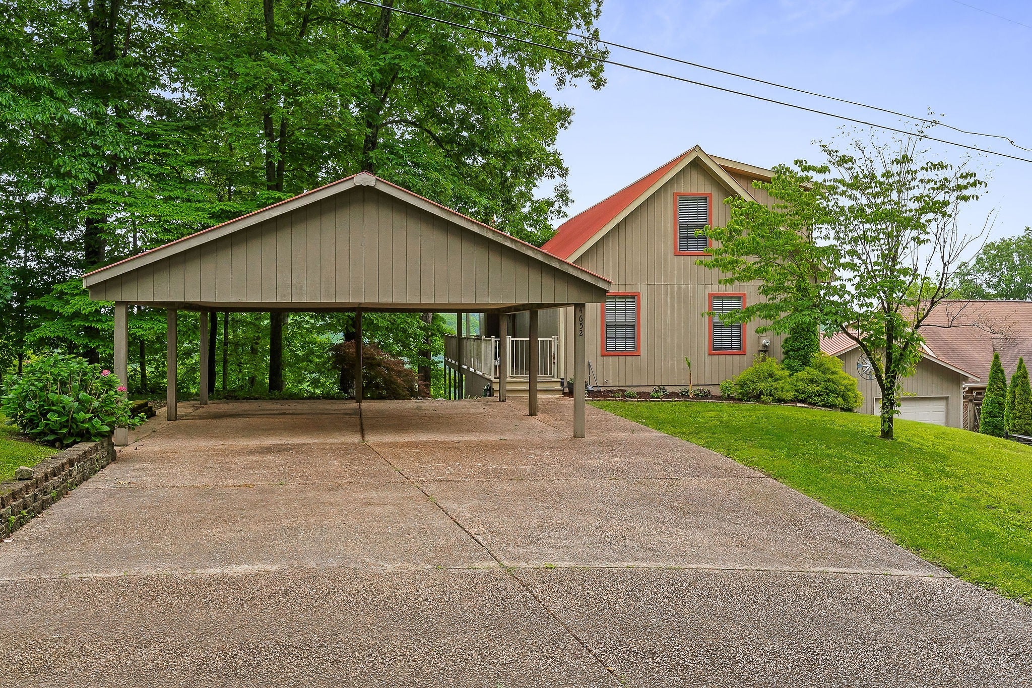 Photo of Listing #2900178
