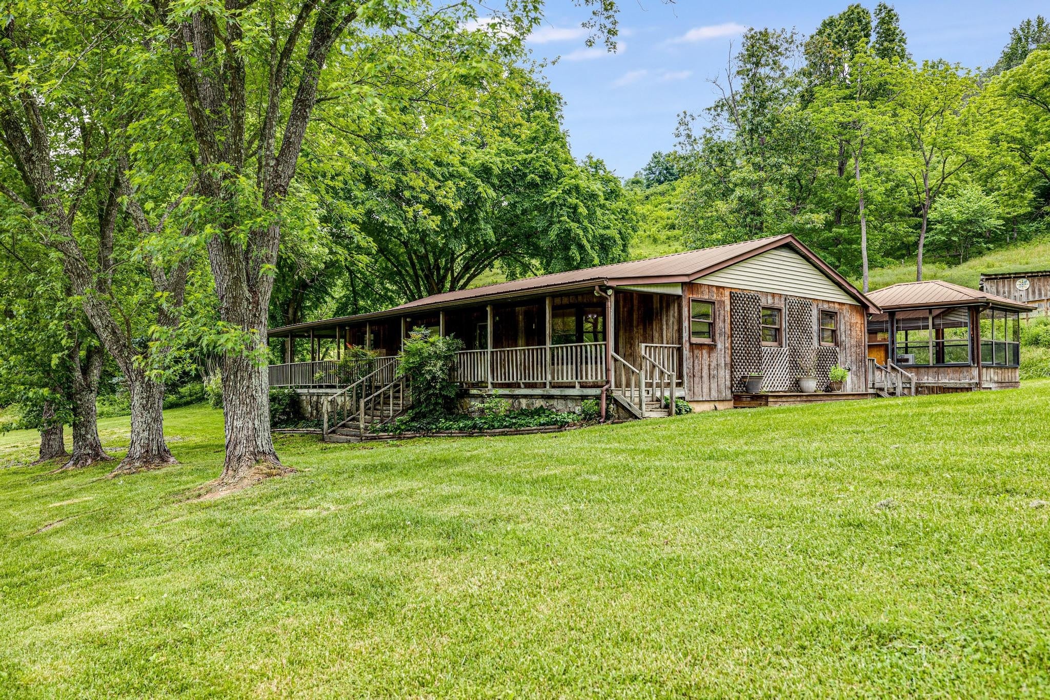 Photo of Listing #2900307