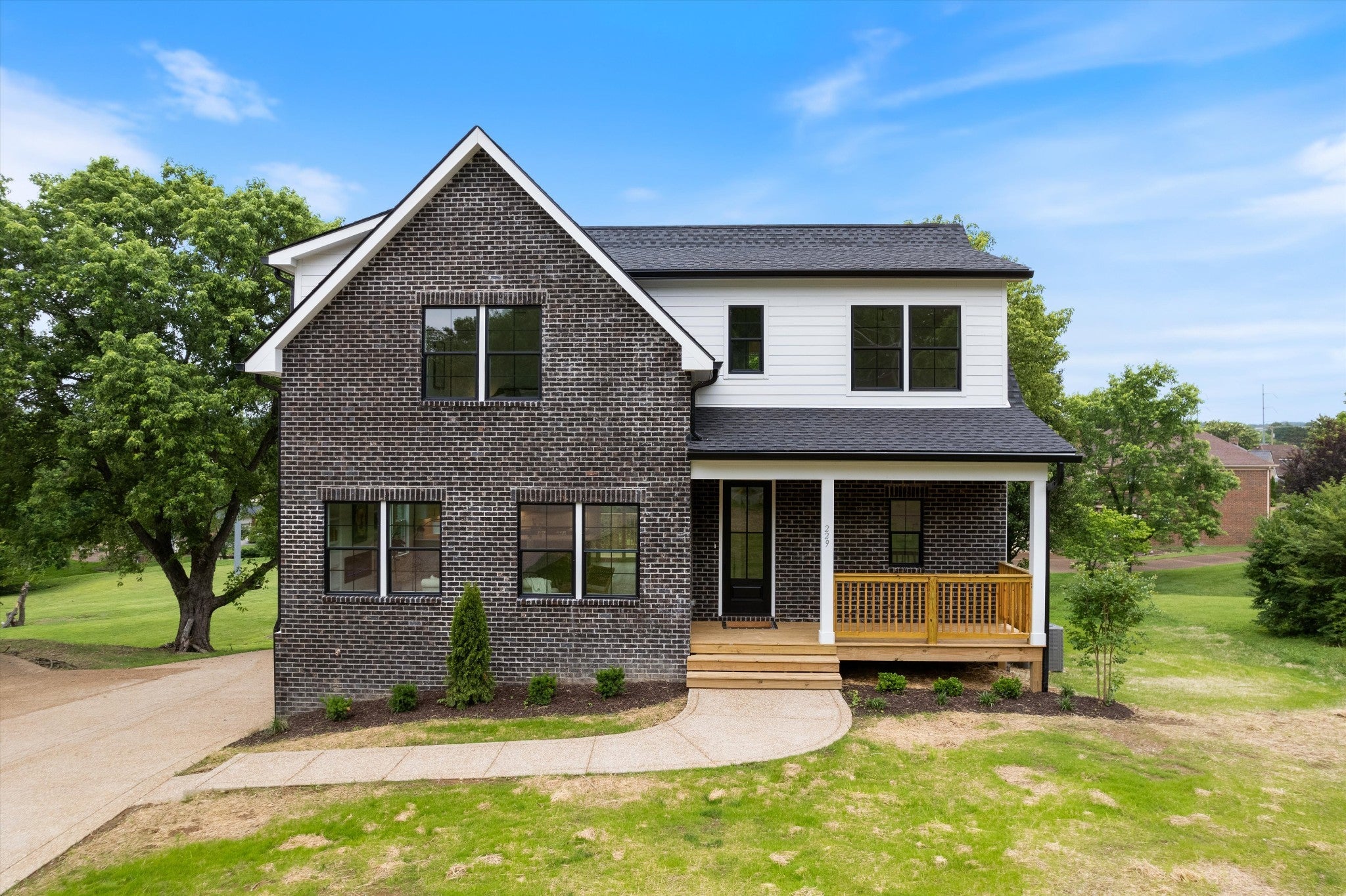 Photo of Listing #2900425