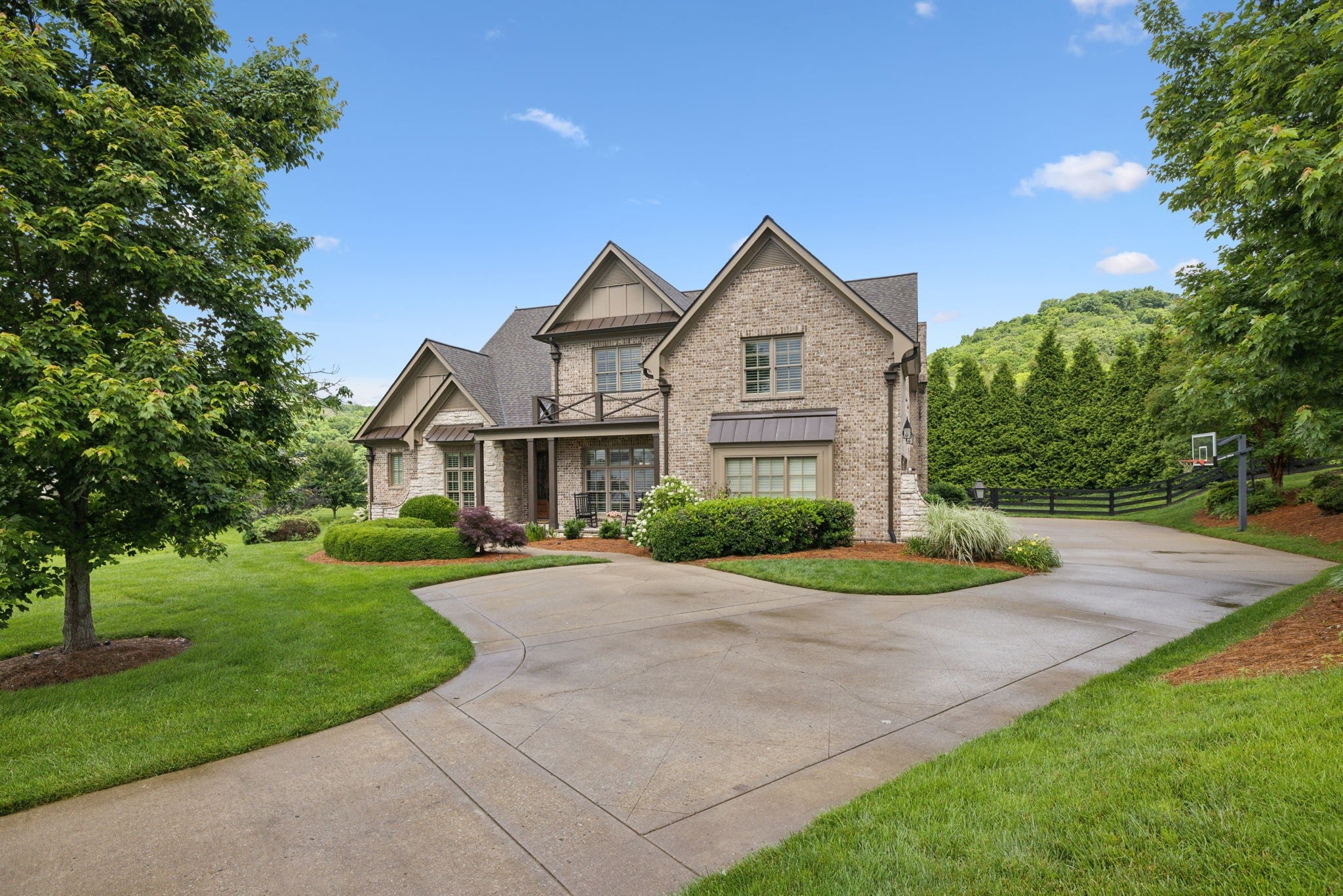 Photo of Listing #2900603
