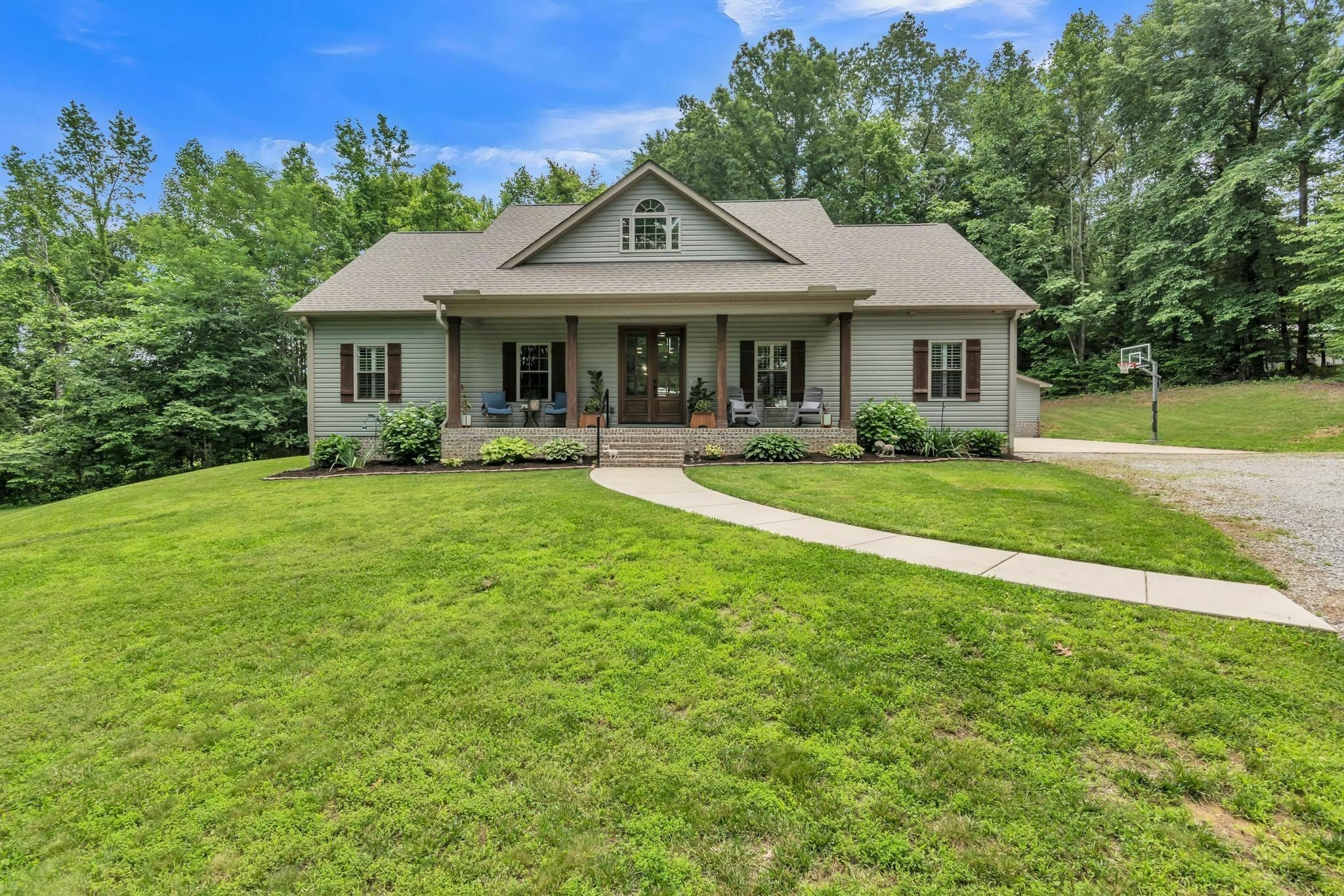 Photo of Listing #2900637