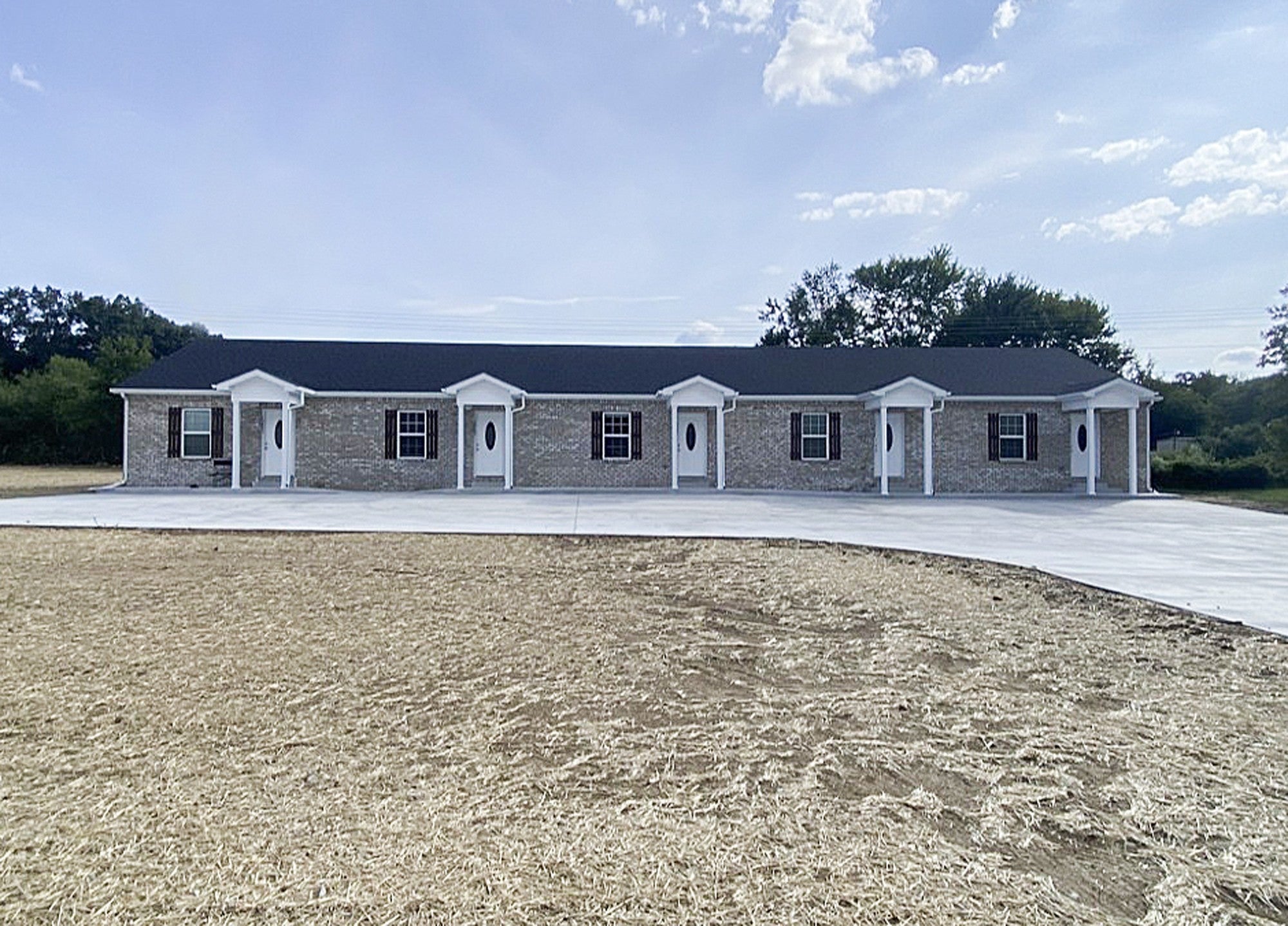 Photo of Listing #2900844