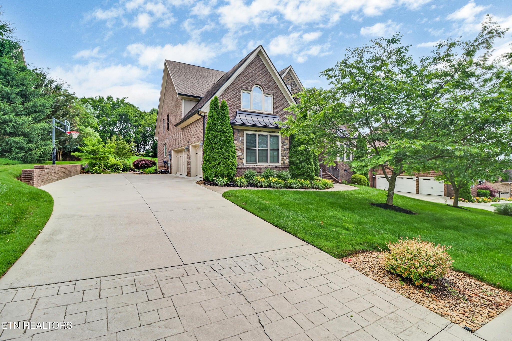 Photo of Listing #2900924