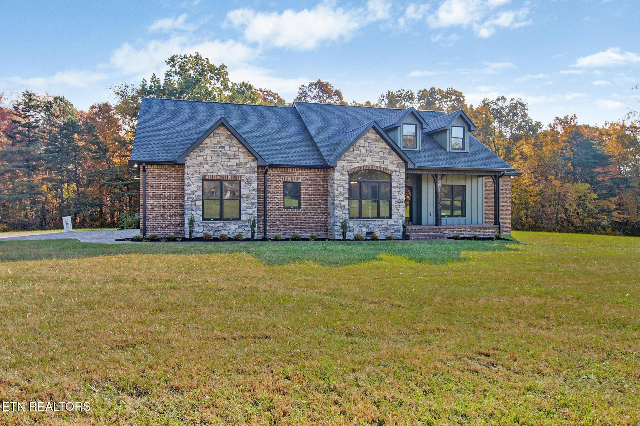 Photo of Listing #2900959