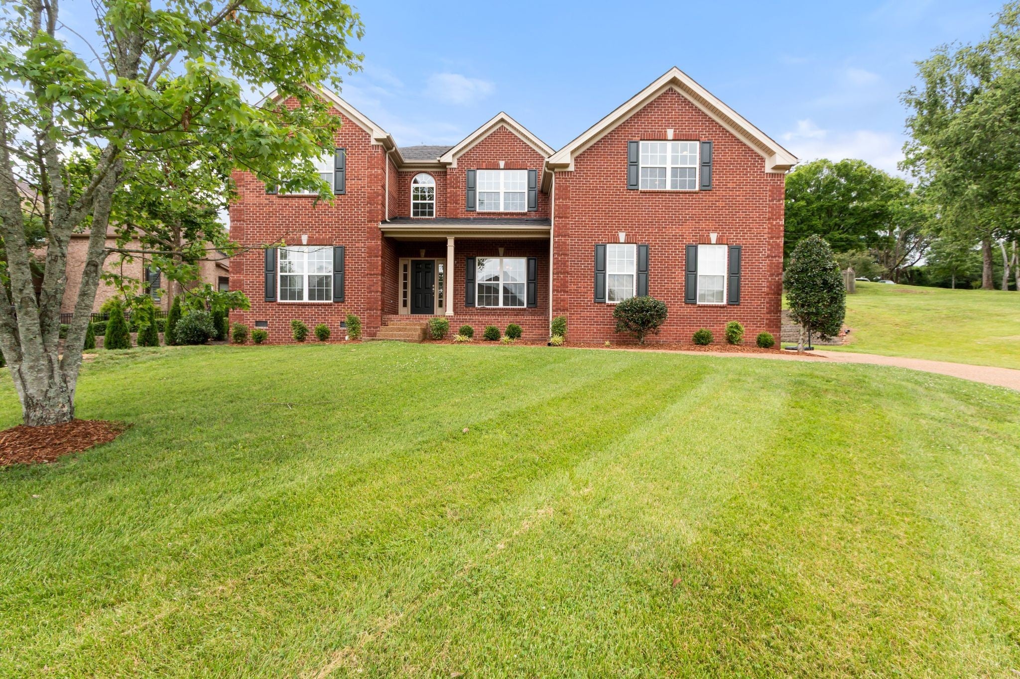 Photo of Listing #2901813