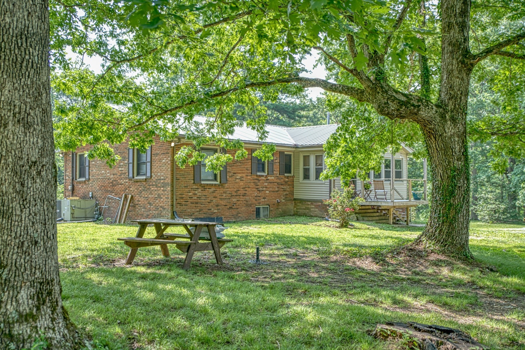 Photo of Listing #2901899