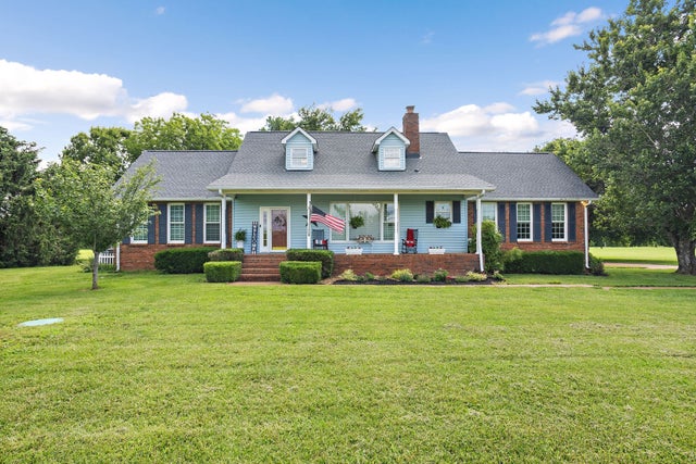 402 Upper Station Camp Crk Rd, Gallatin