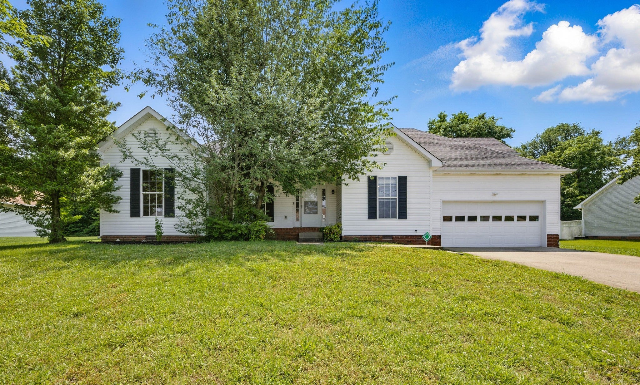 Photo of Listing #2904358