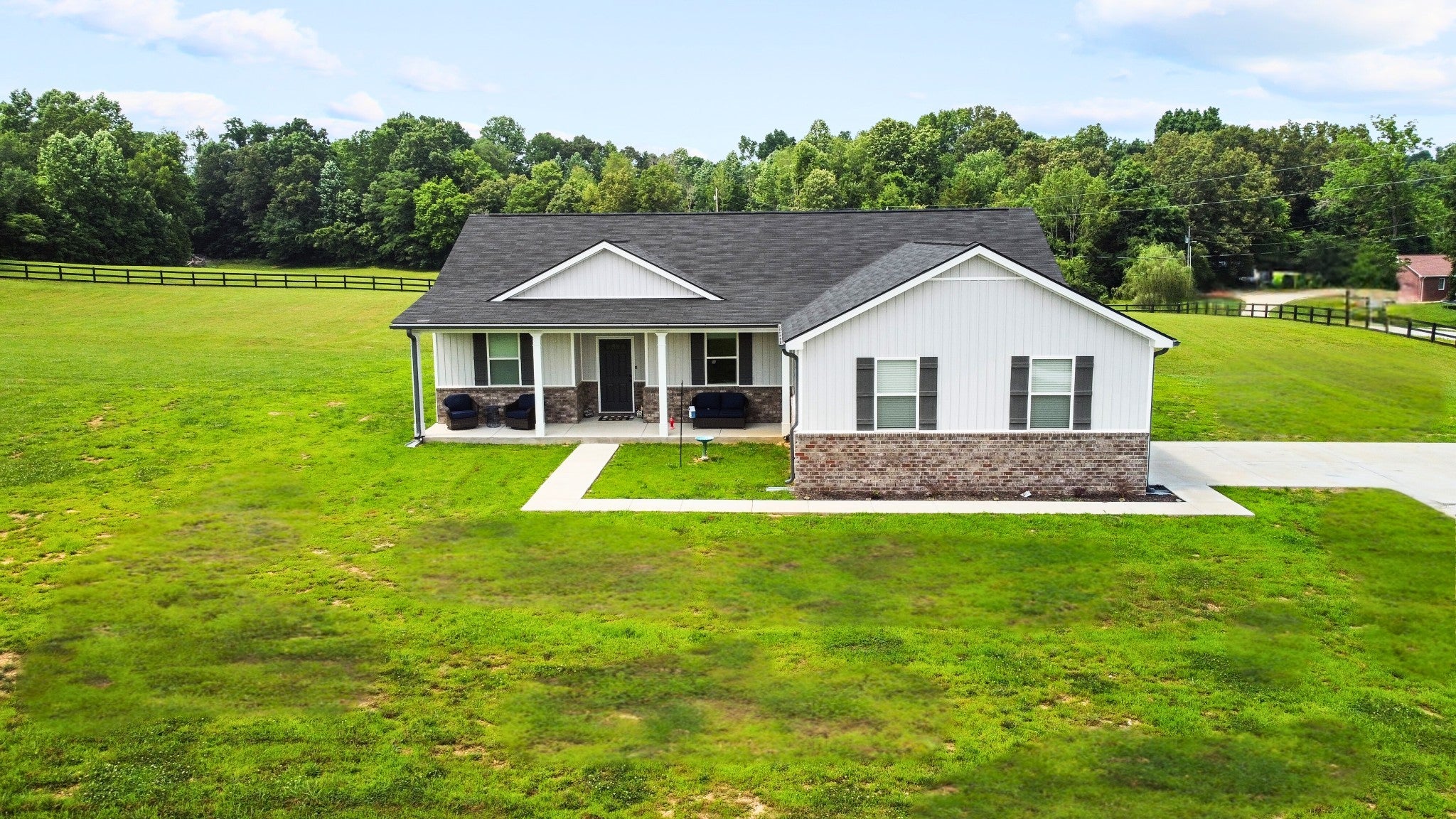 Photo of Listing #2904464