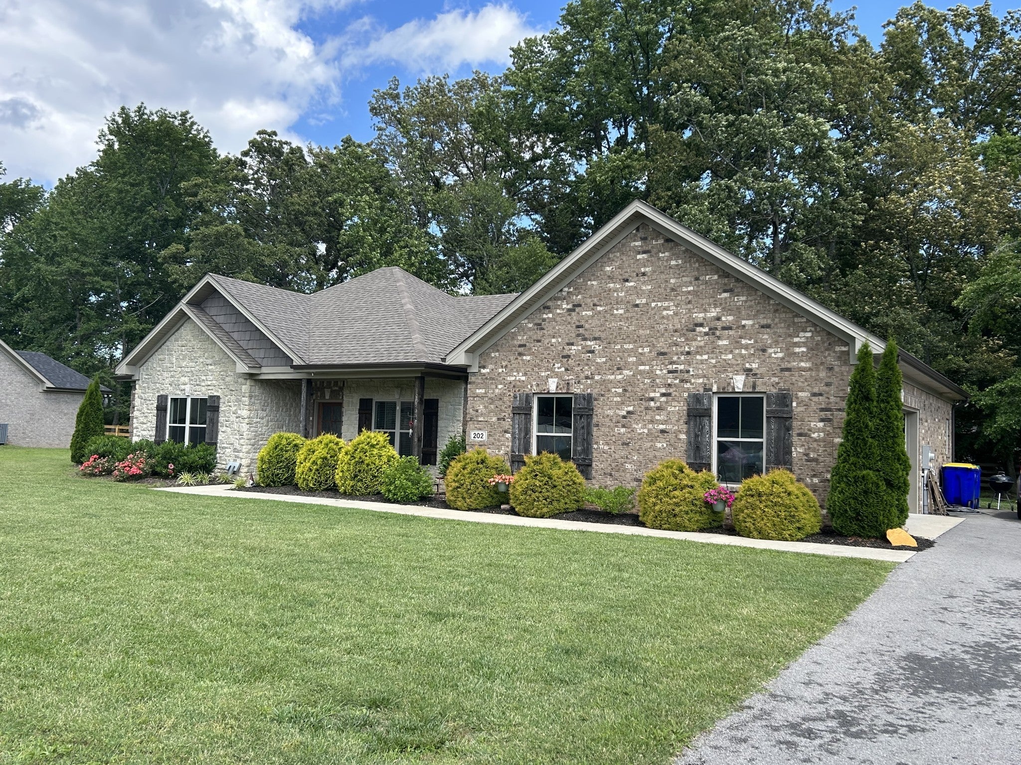 Photo of Listing #2904474
