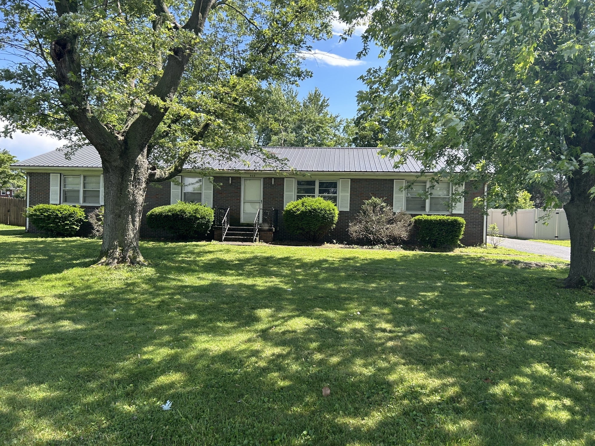 Photo of Listing #2904496