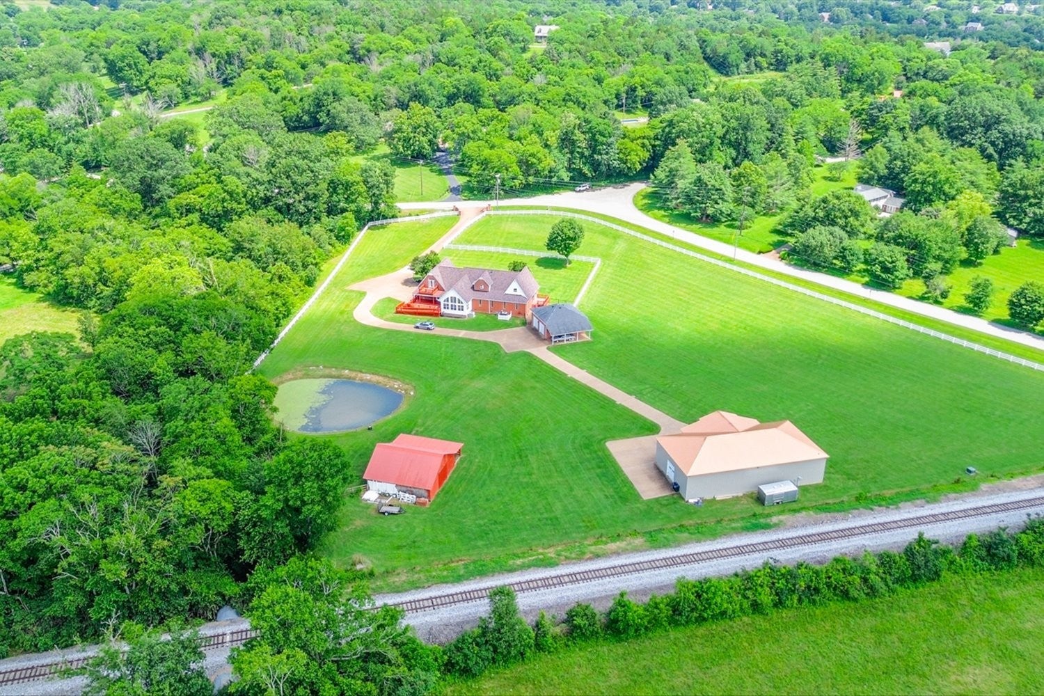 Photo of Listing #2904603