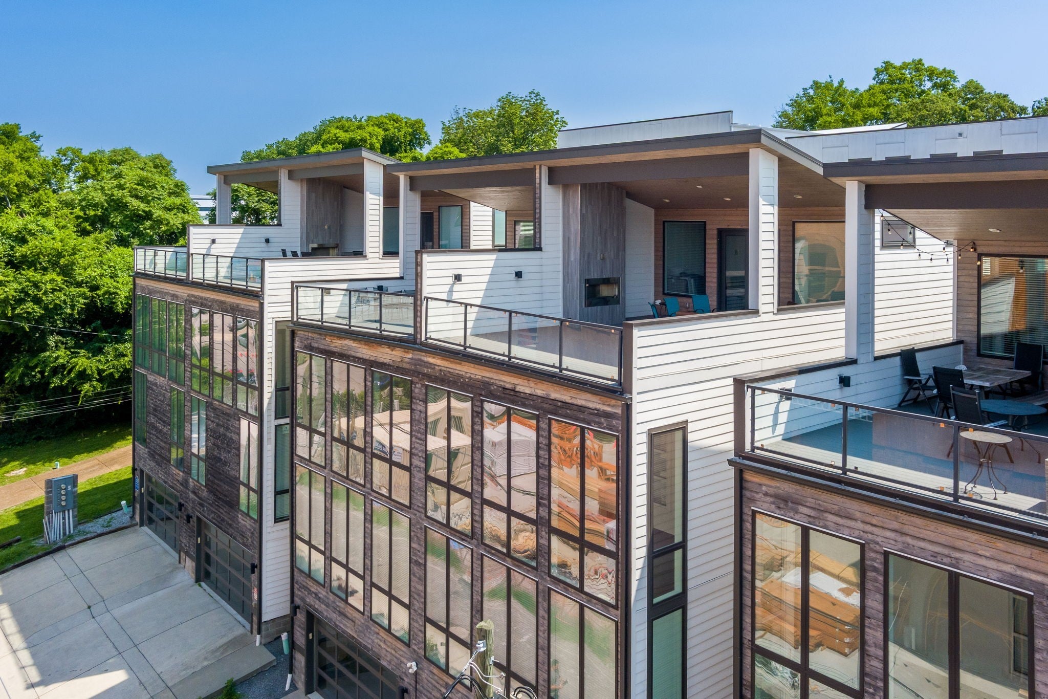 Photo of Listing #2904651