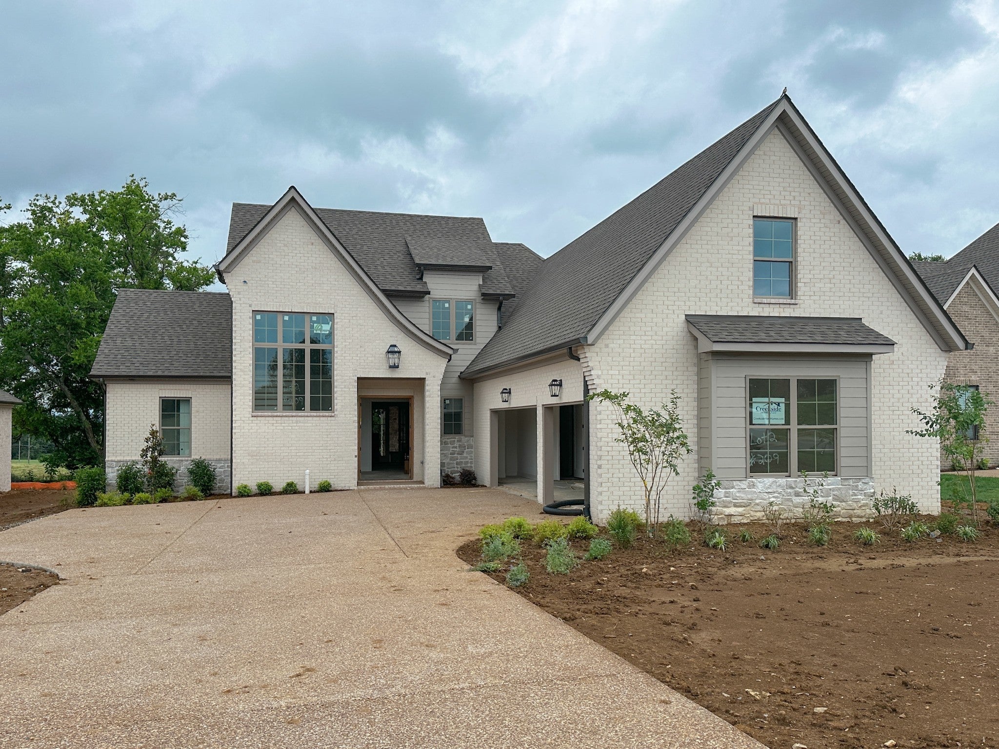 Photo of Listing #2904757