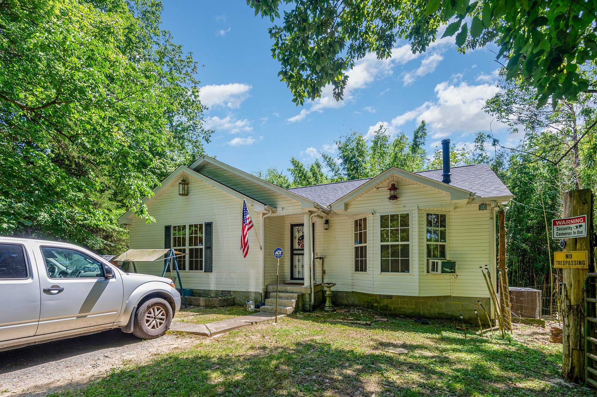 Photo of Listing #2904905