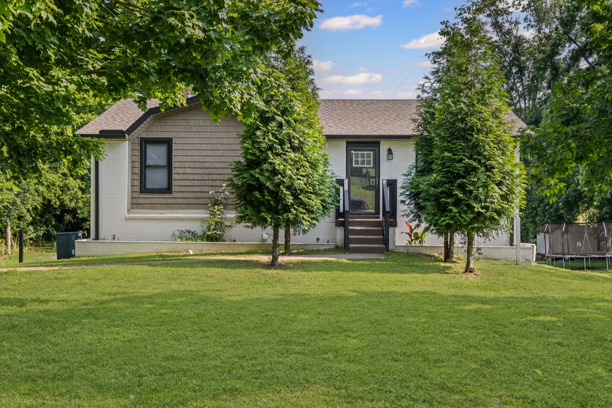 Photo of Listing #2904977