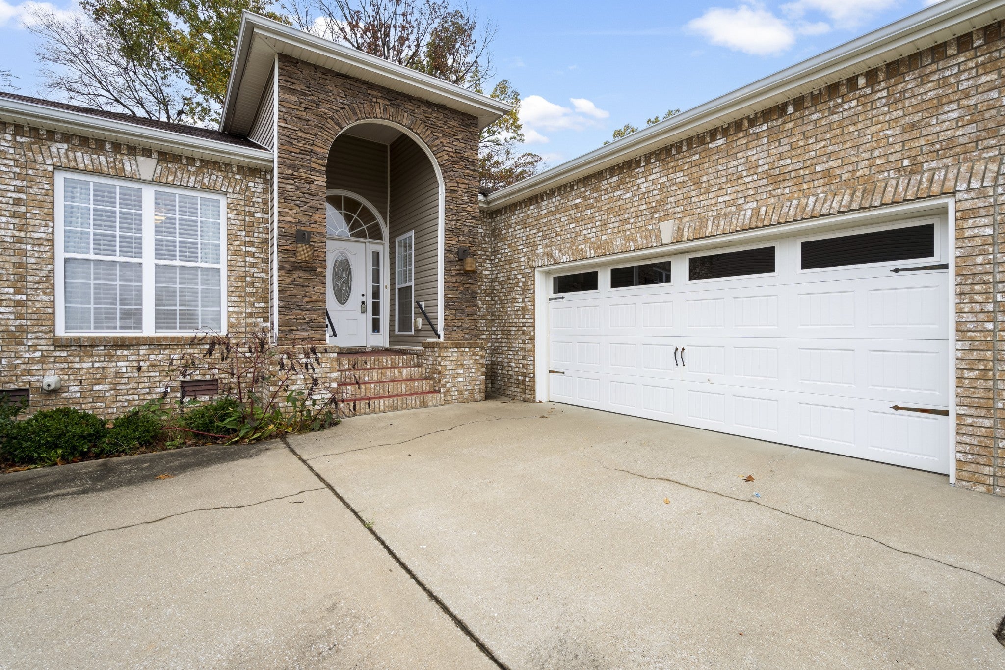 Photo of Listing #2905014