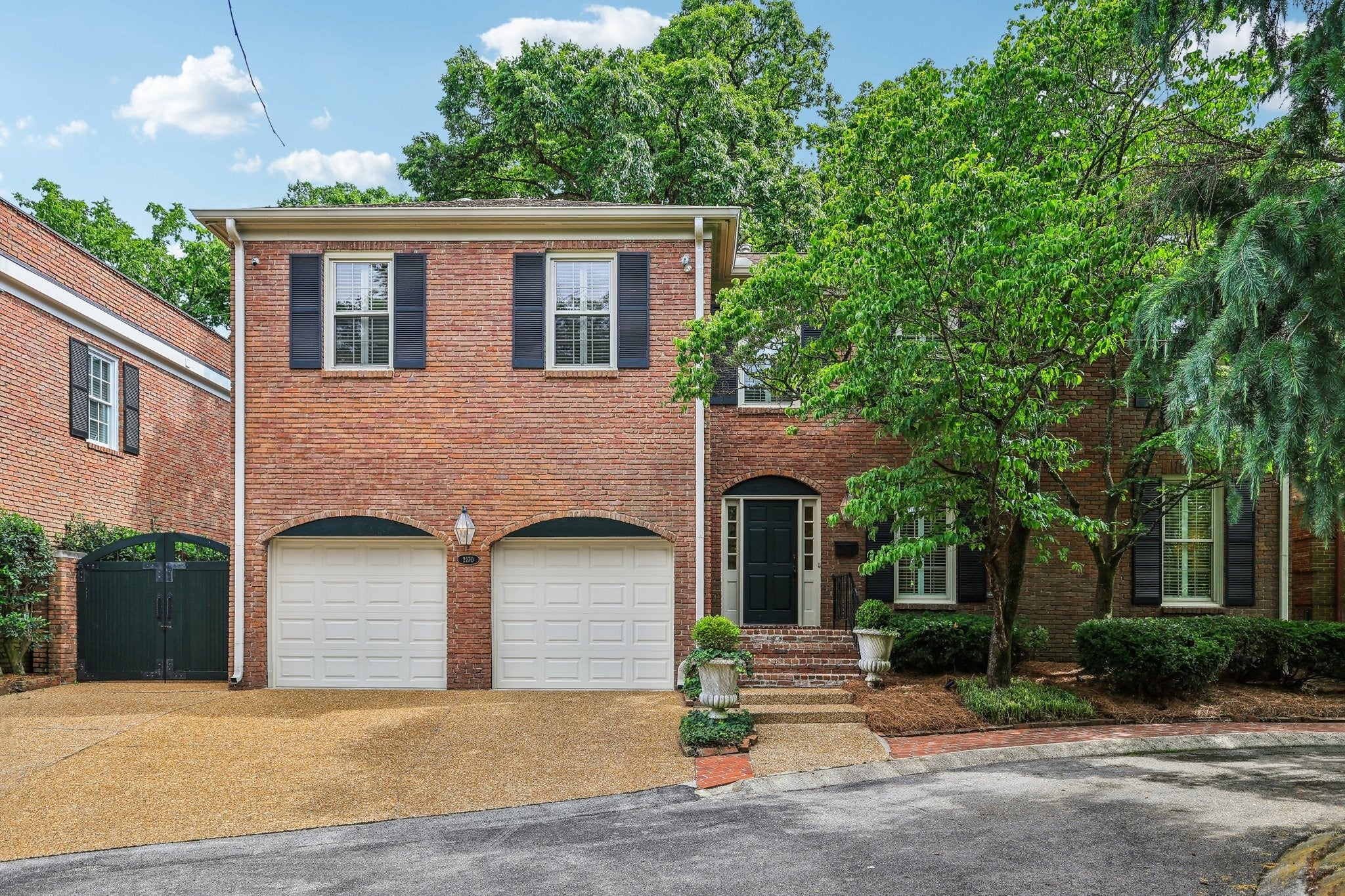 Photo of Listing #2905043