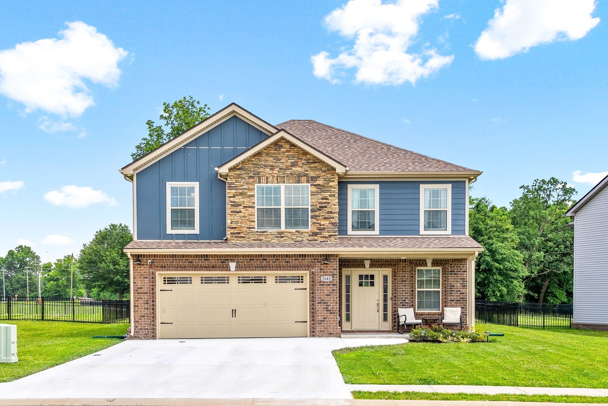 Photo of Listing #2905114
