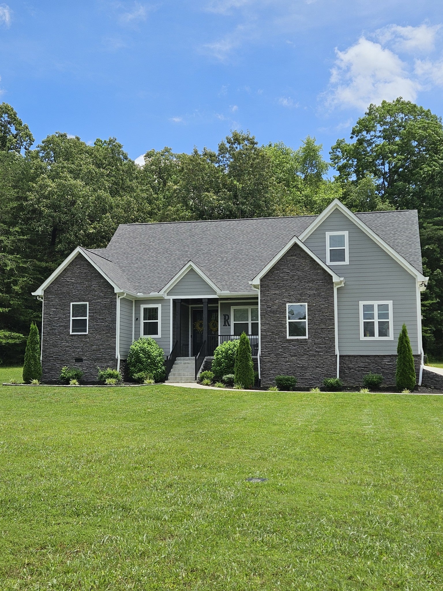 Photo of Listing #2905584