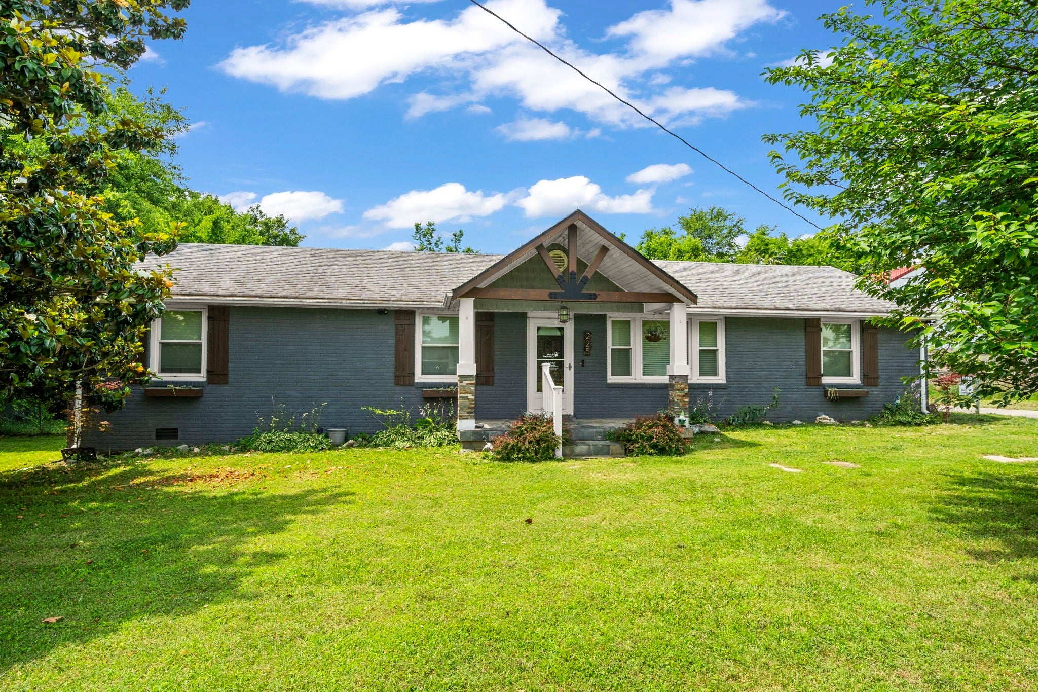 Photo of Listing #2905616