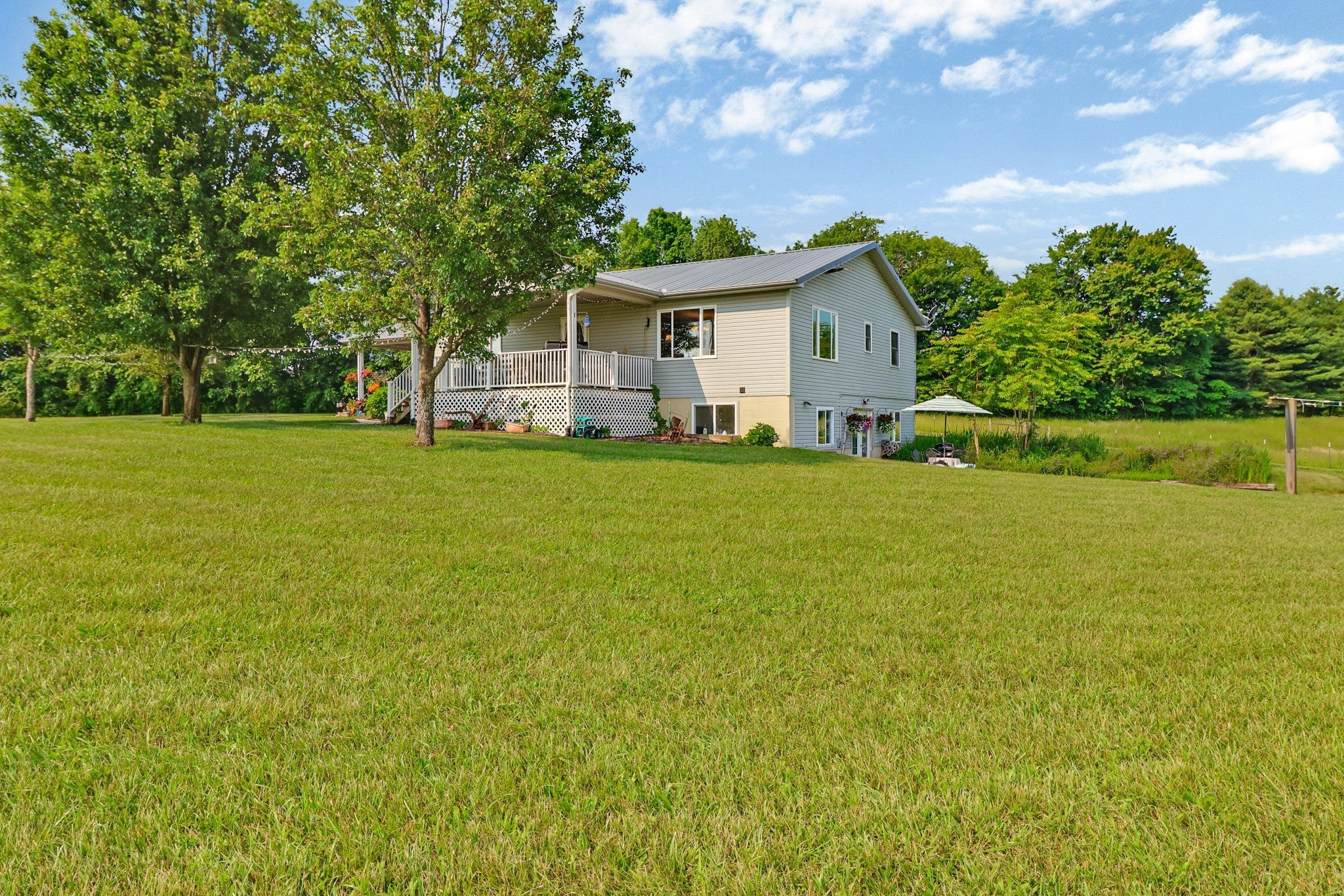 Photo of Listing #2905698