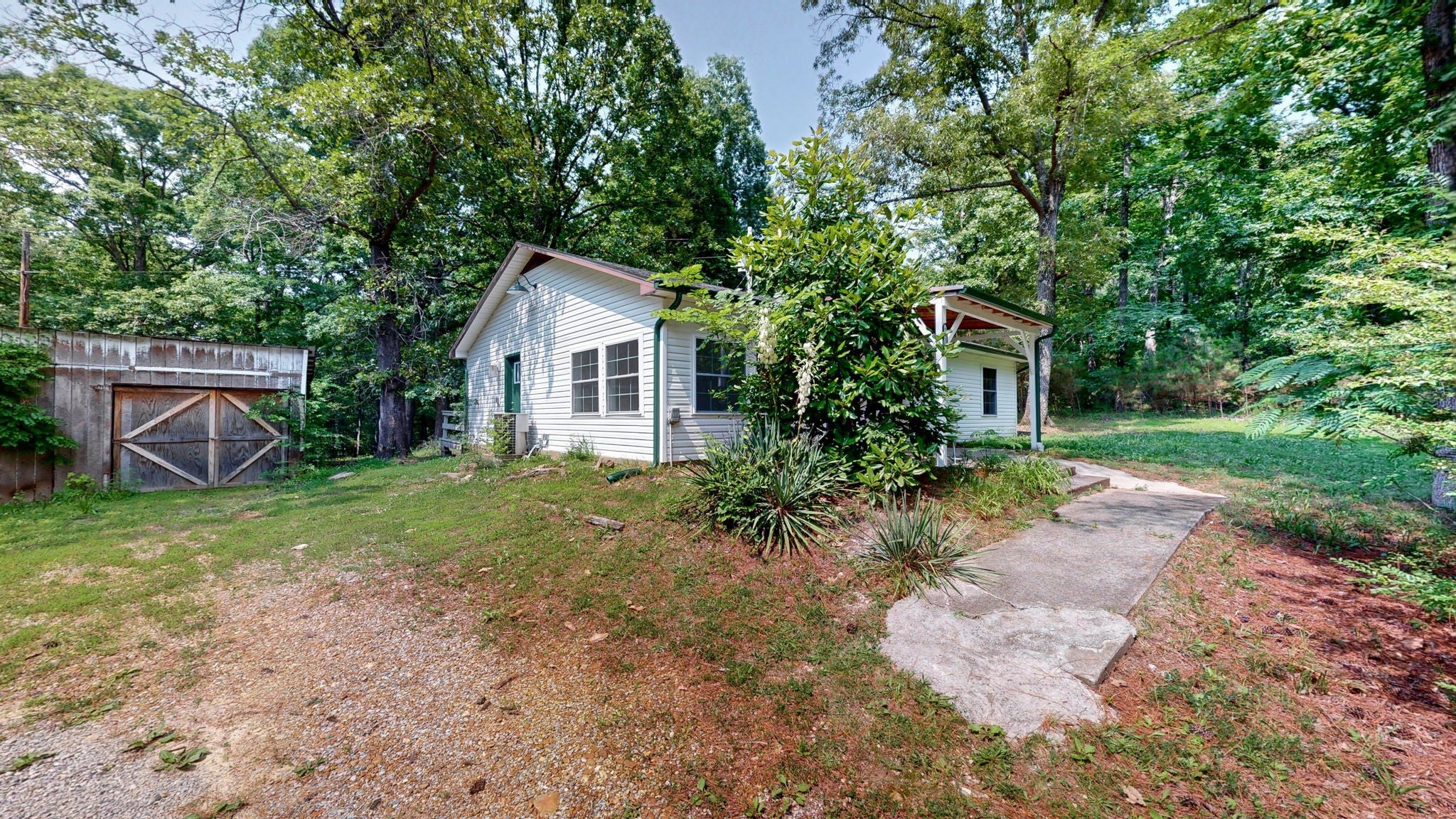 Photo of Listing #2905976