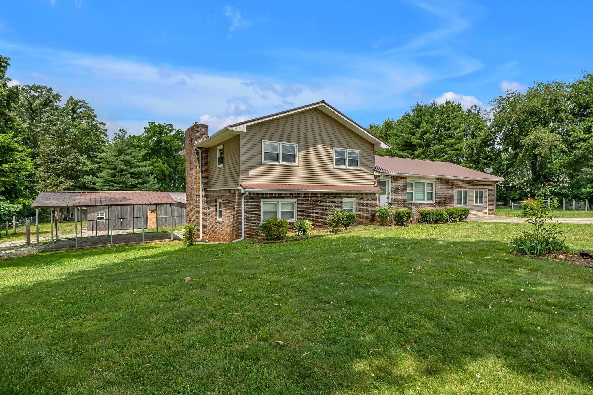 Photo of Listing #2906050