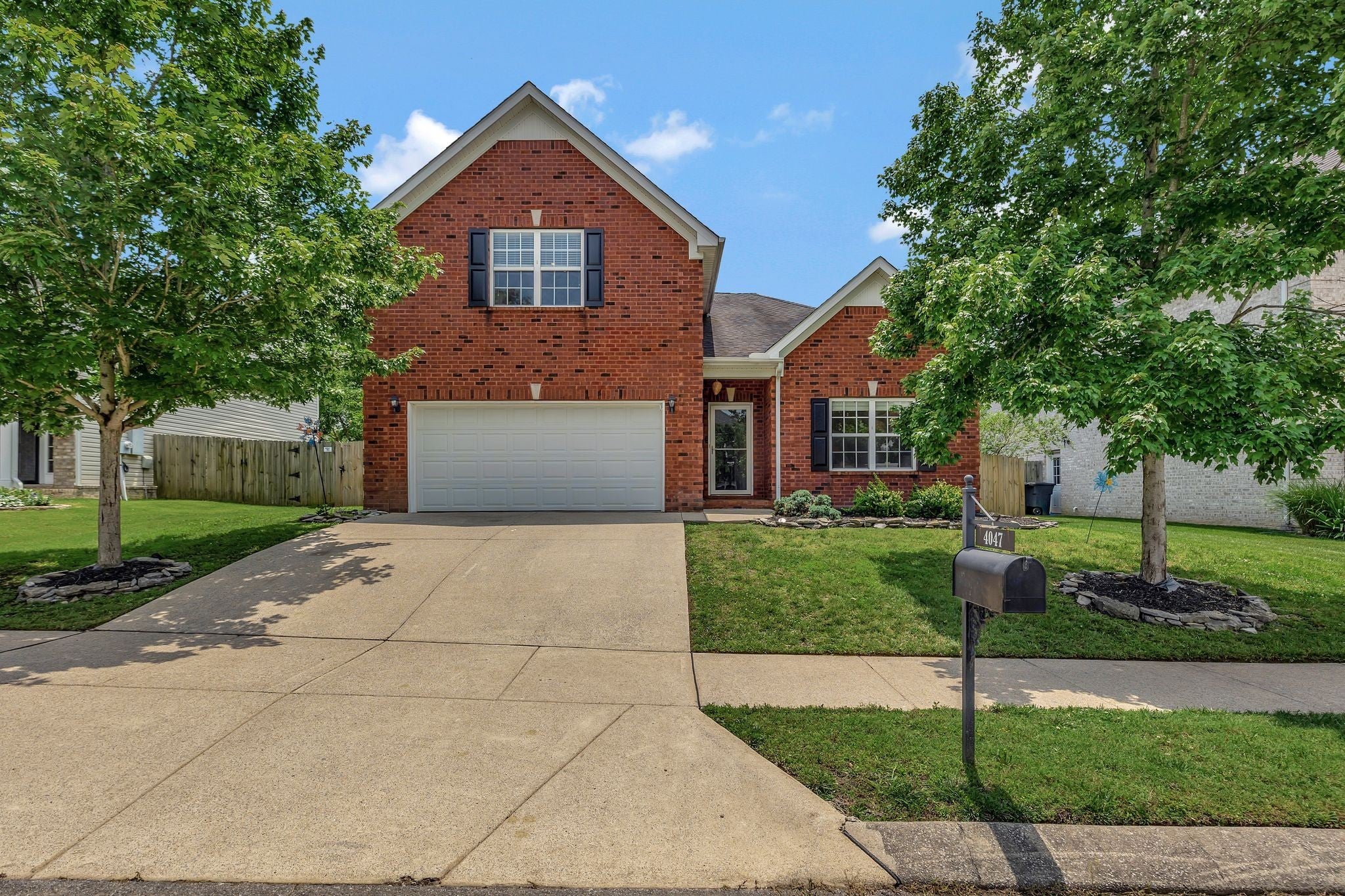 Photo of Listing #2906183