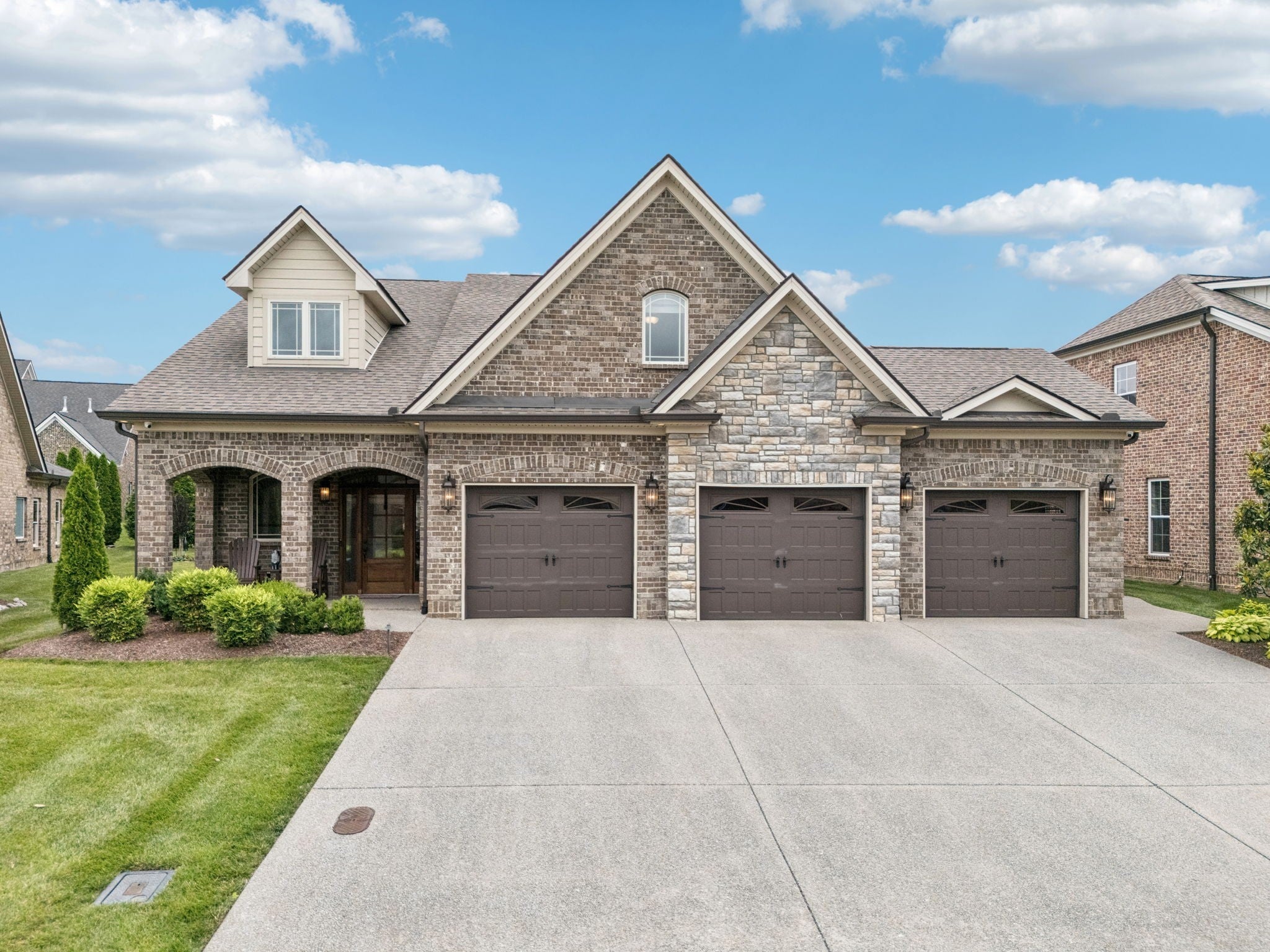 Photo of Listing #2906289