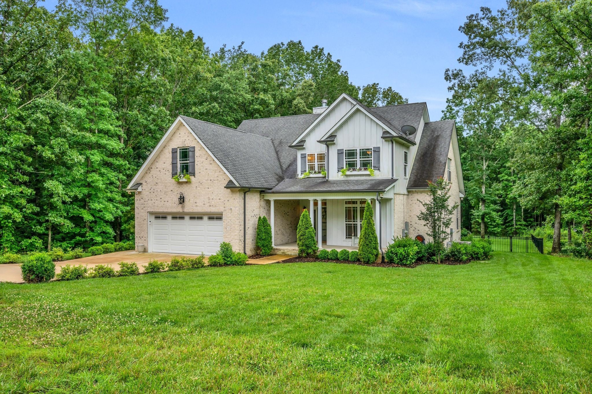 Photo of Listing #2906441
