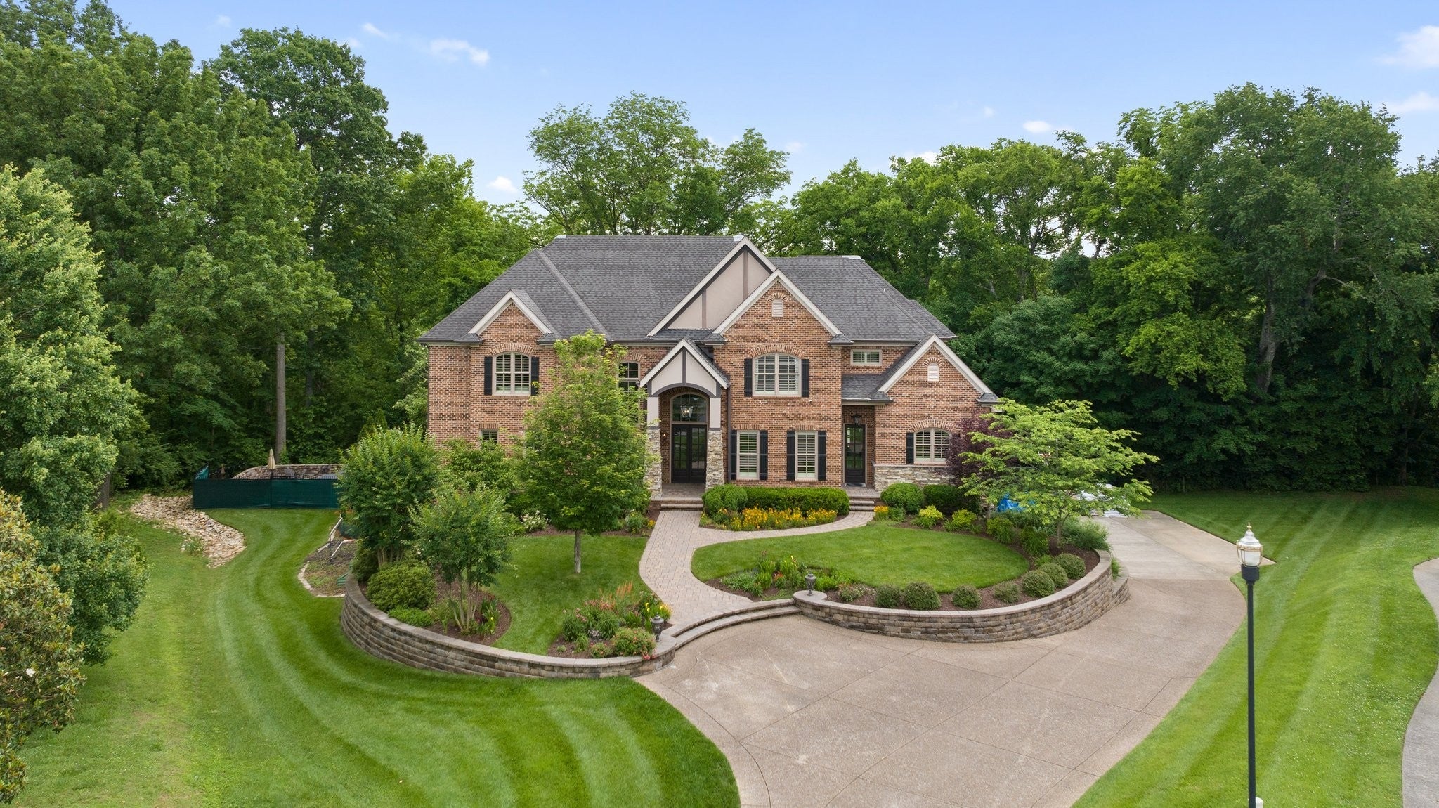 Photo of Listing #2906442