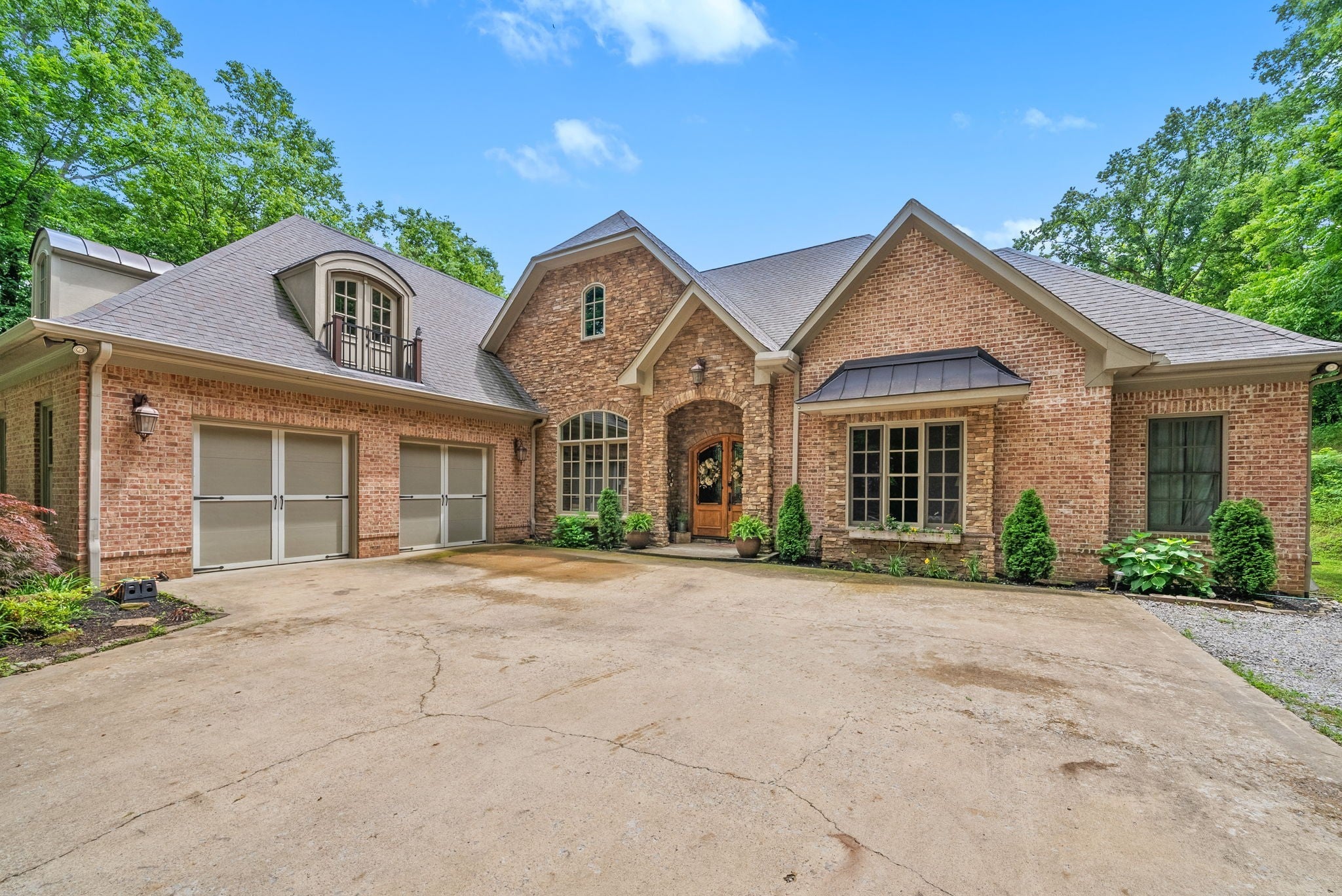 Photo of Listing #2906446