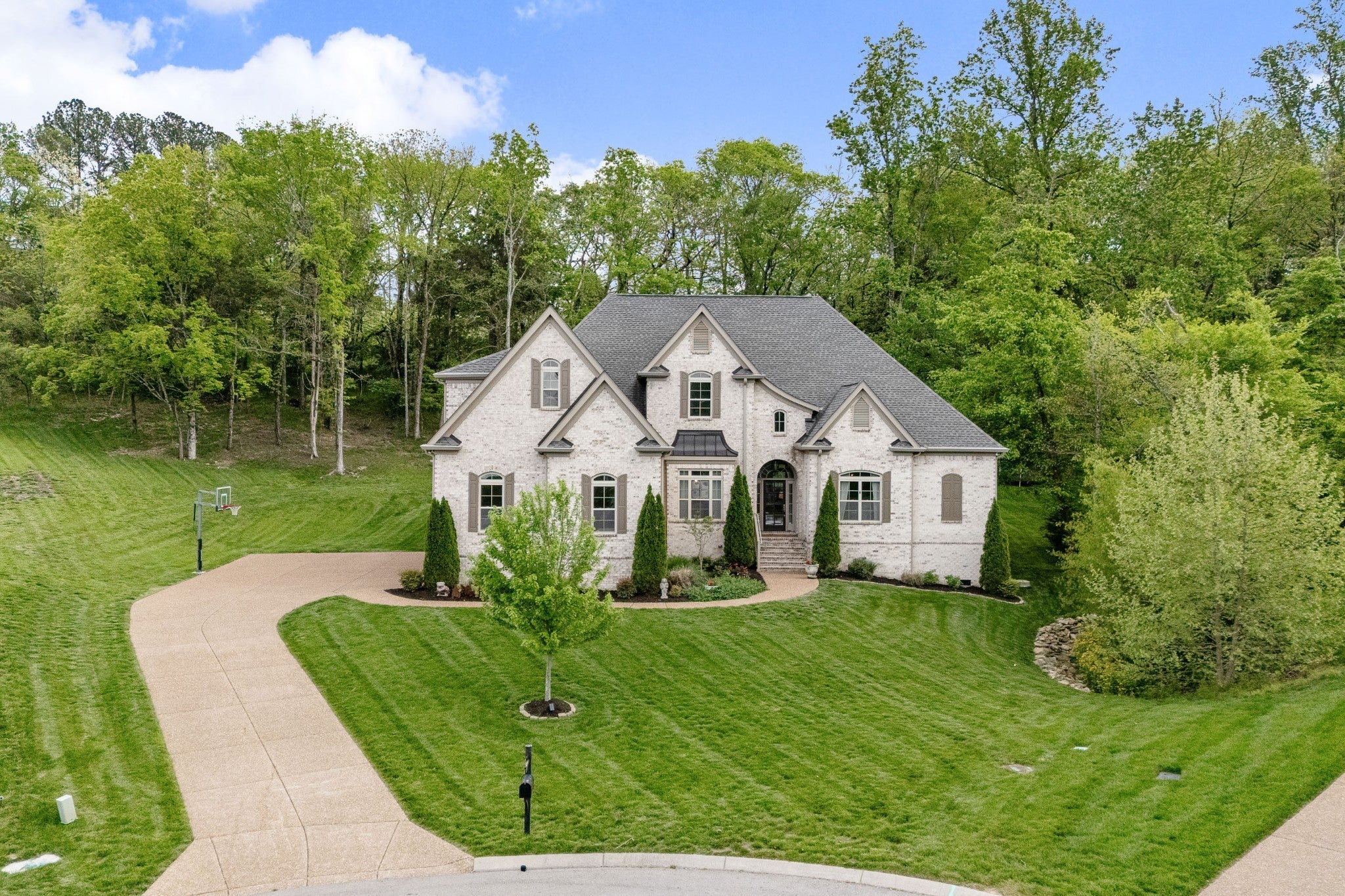 Photo of Listing #2906478