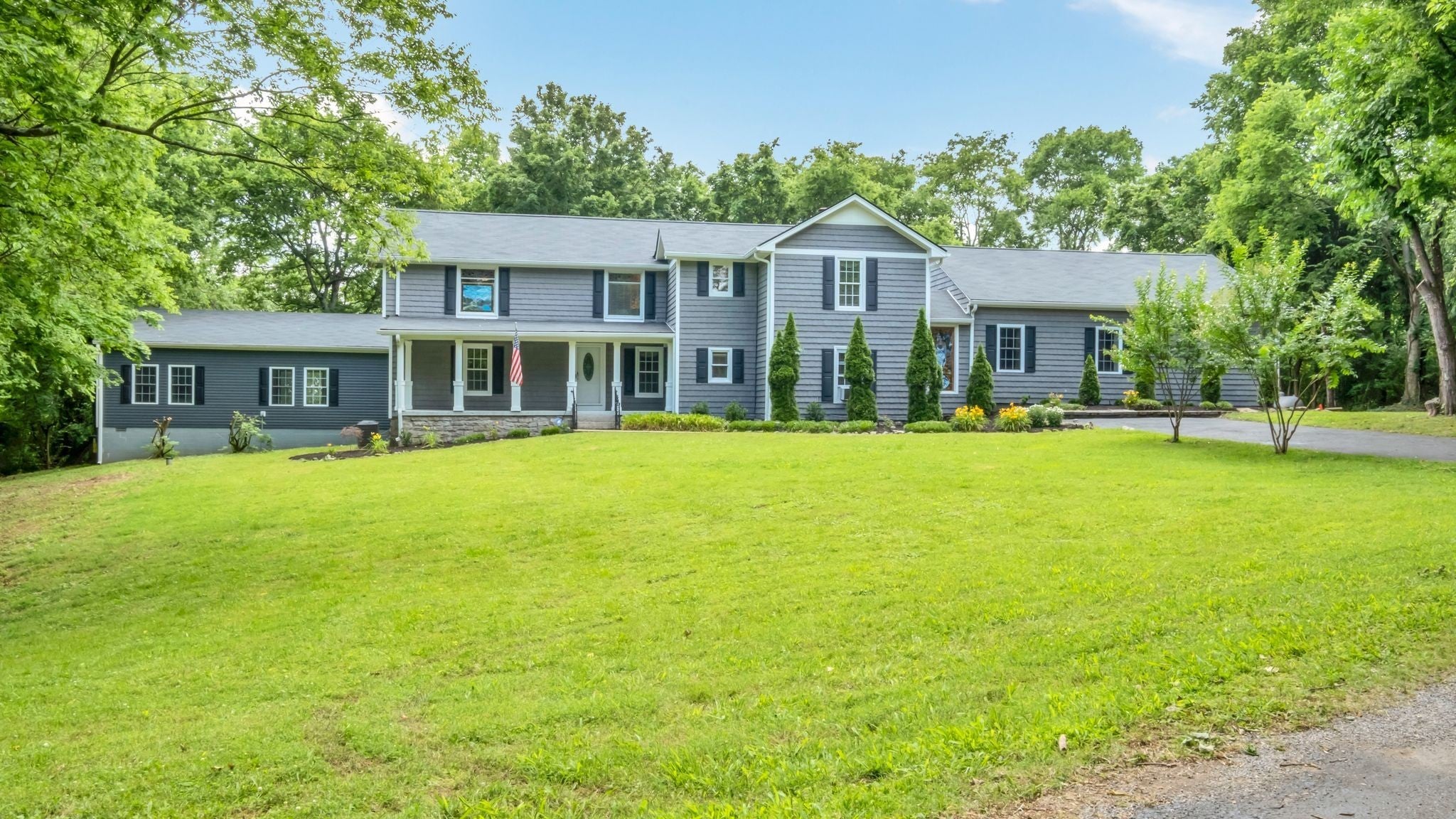 Photo of Listing #2906572