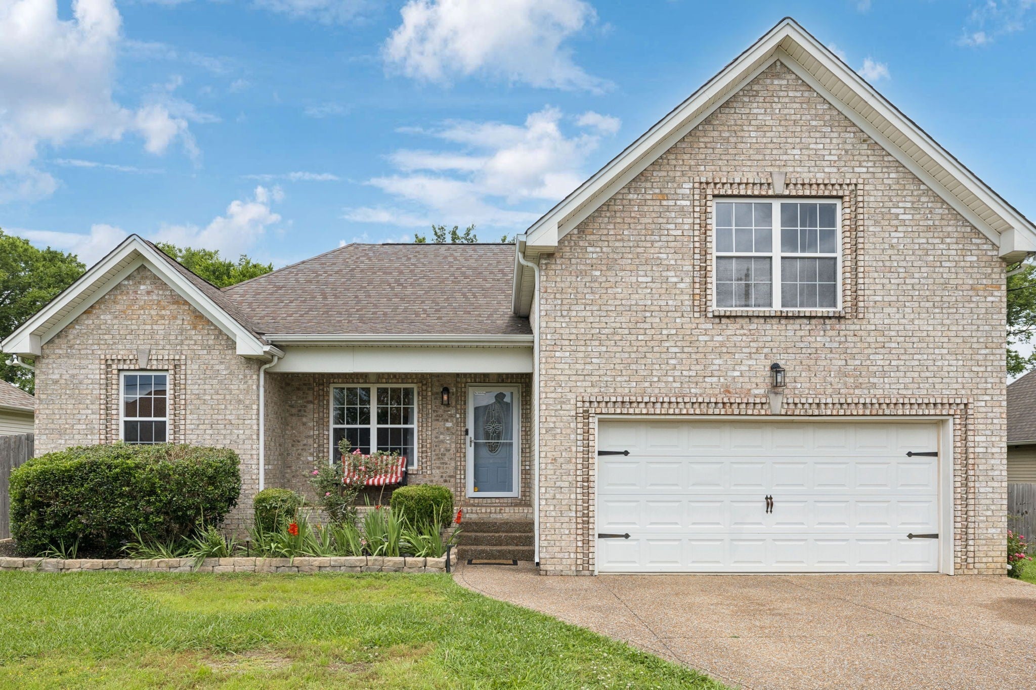 Photo of Listing #2906909