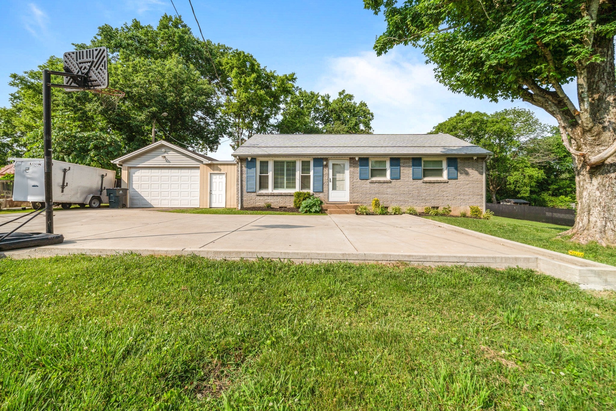 Photo of Listing #2906929