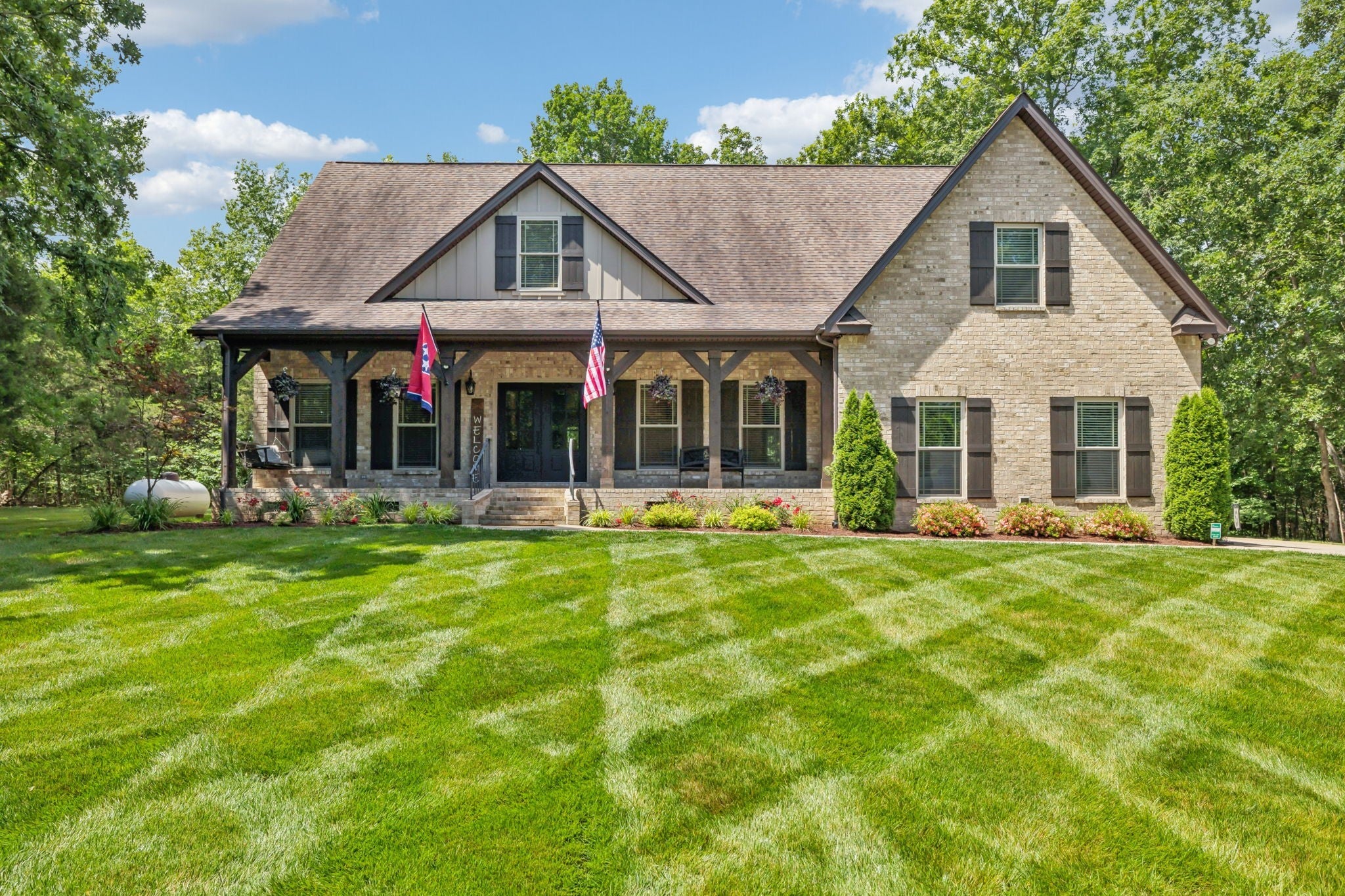 Photo of Listing #2906984