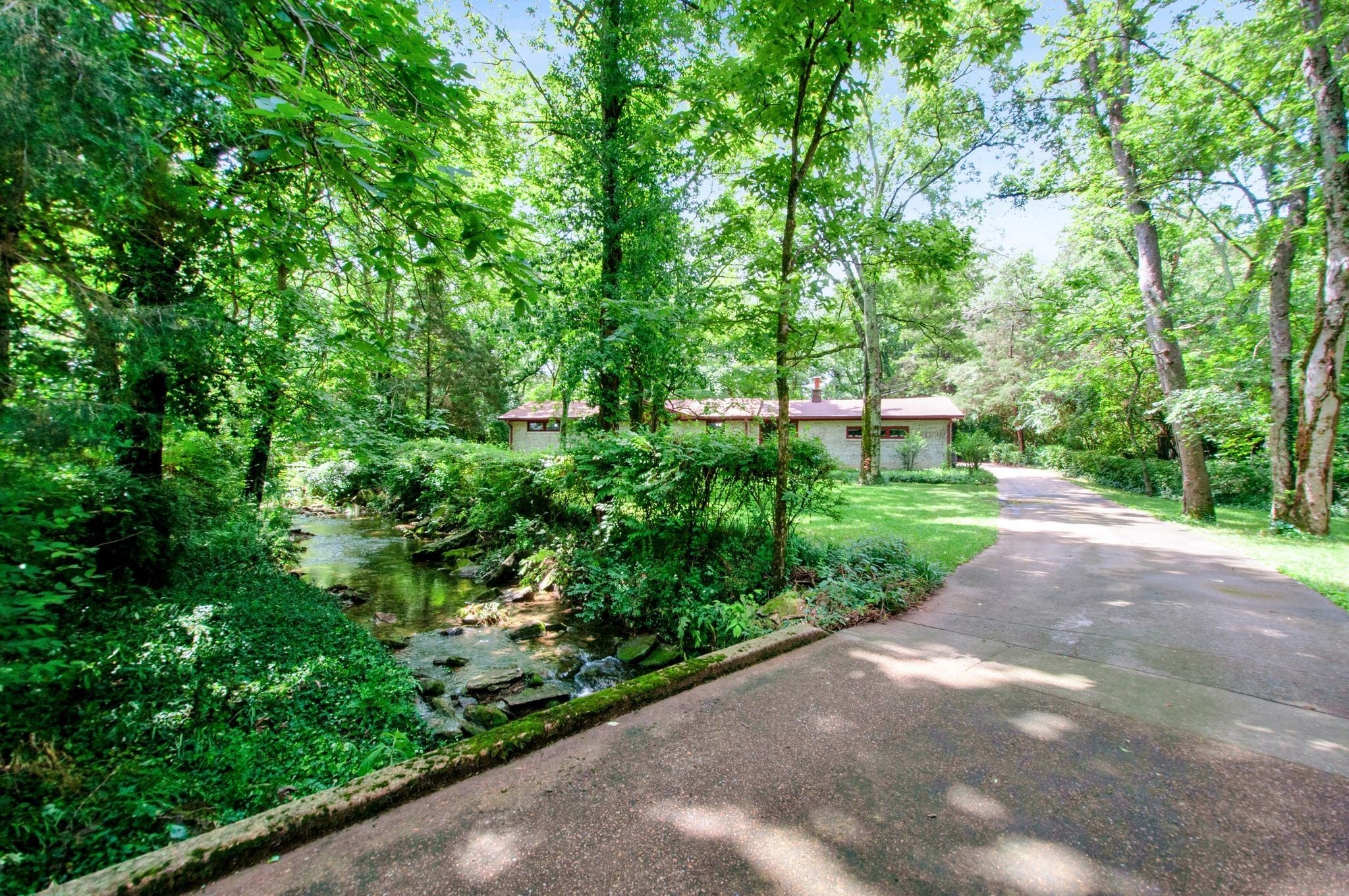 Photo of Listing #2906998