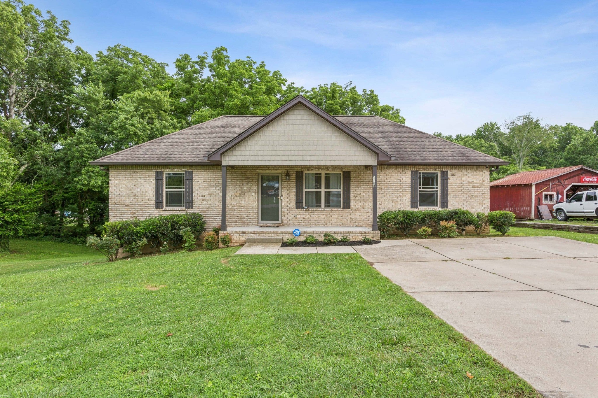 Photo of Listing #2907114
