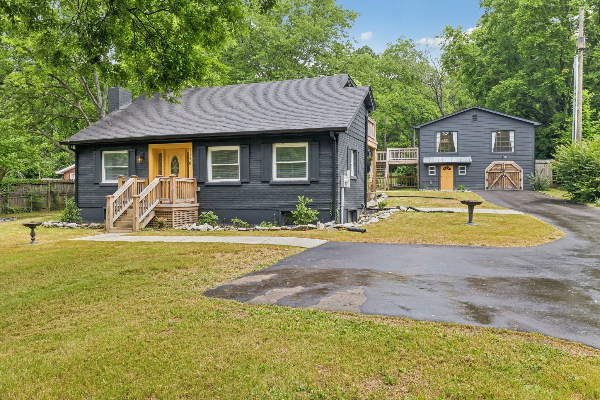 Photo of Listing #2907238