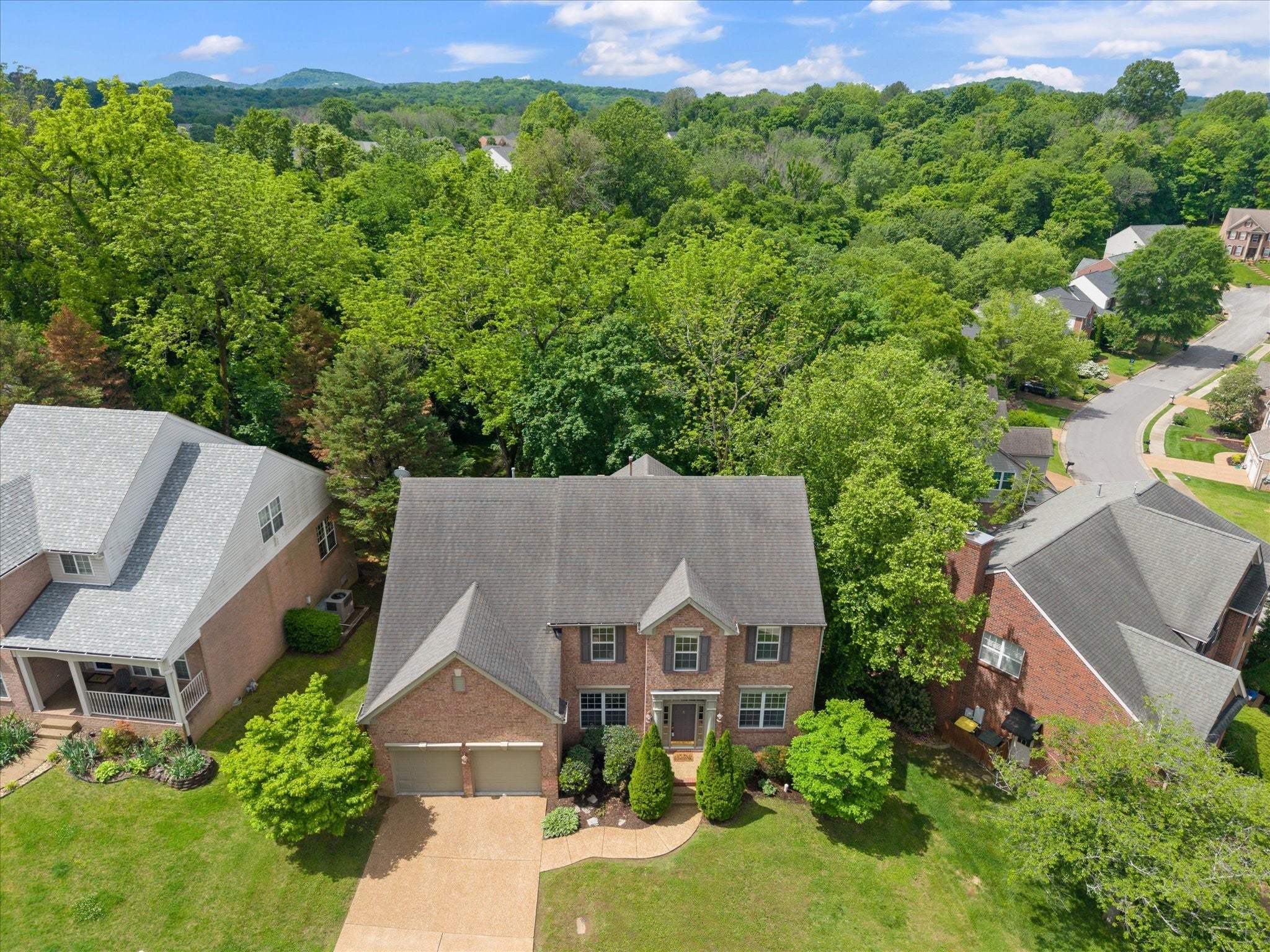 Photo of Listing #2907422