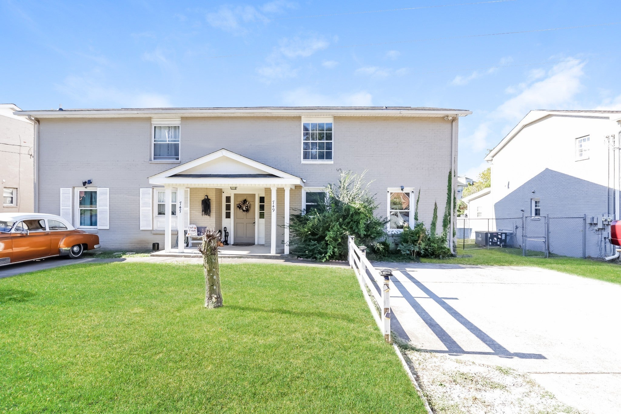 Photo of Listing #2907602