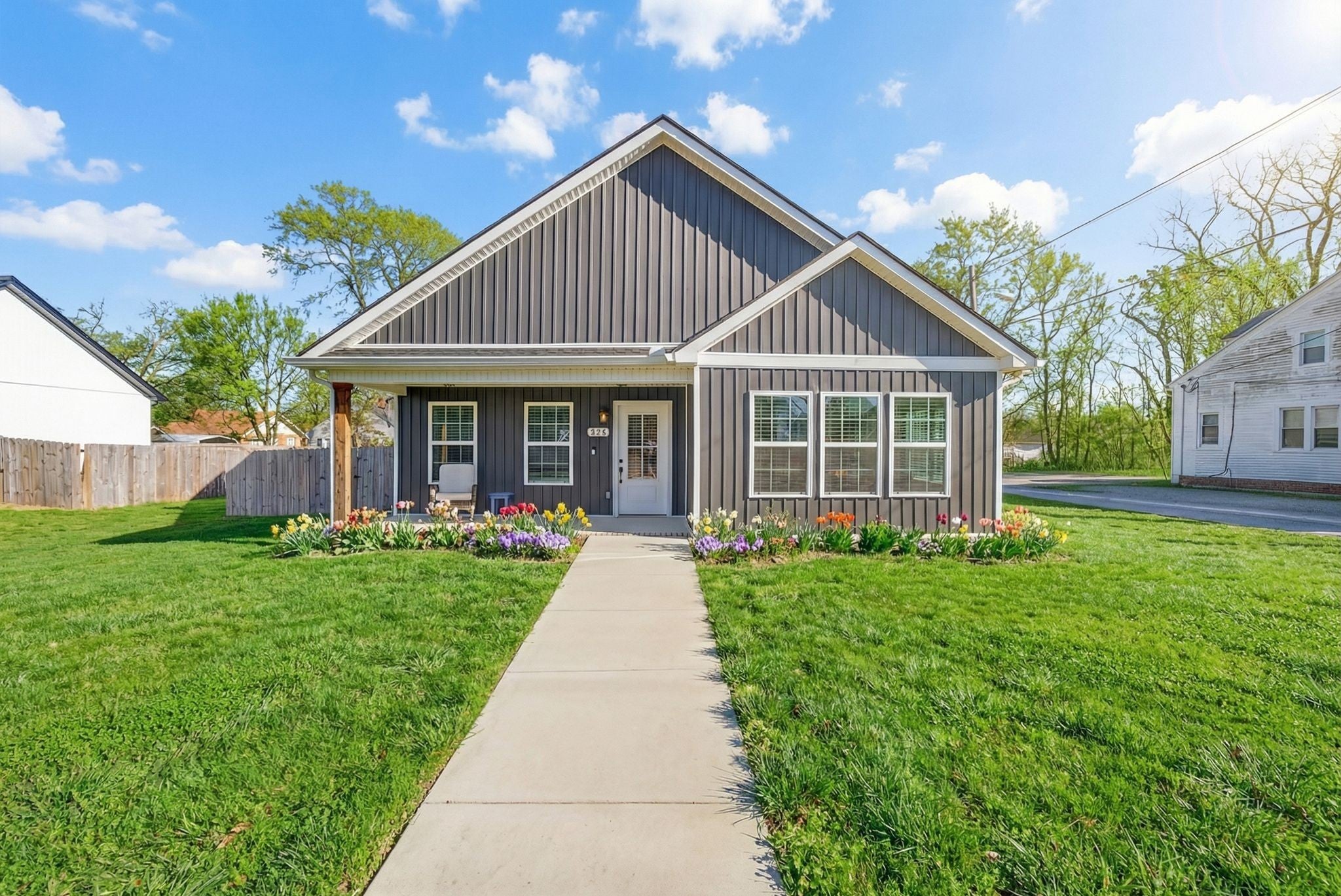 Photo of Listing #2907658