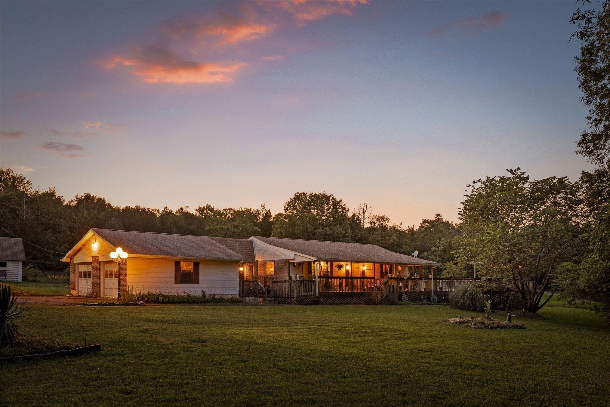 Photo of Listing #2907685